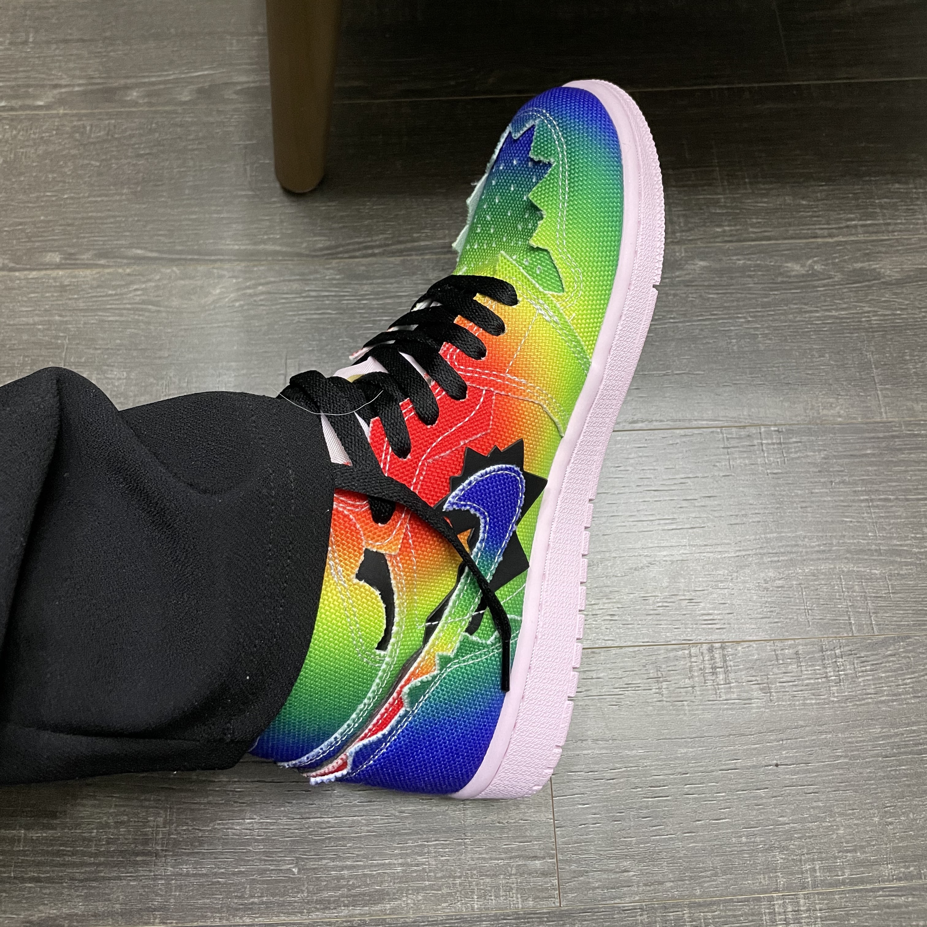 Jordan 1 x J Balvin Retro High OG 착용 스타일