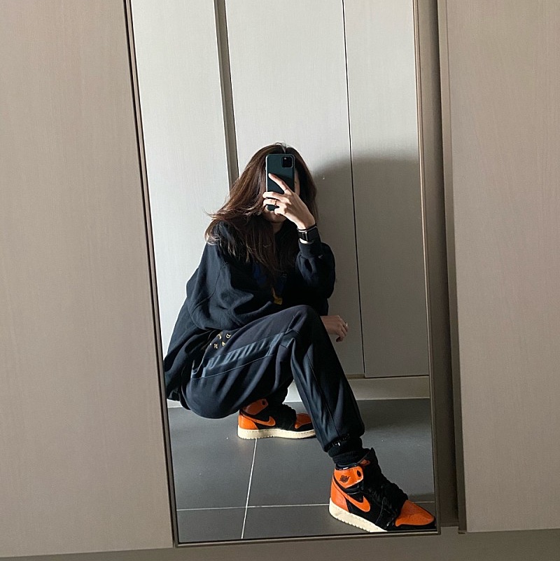 Jordan 1 Retro High Shattered Backboard 3.0 착용 스타일 - 2