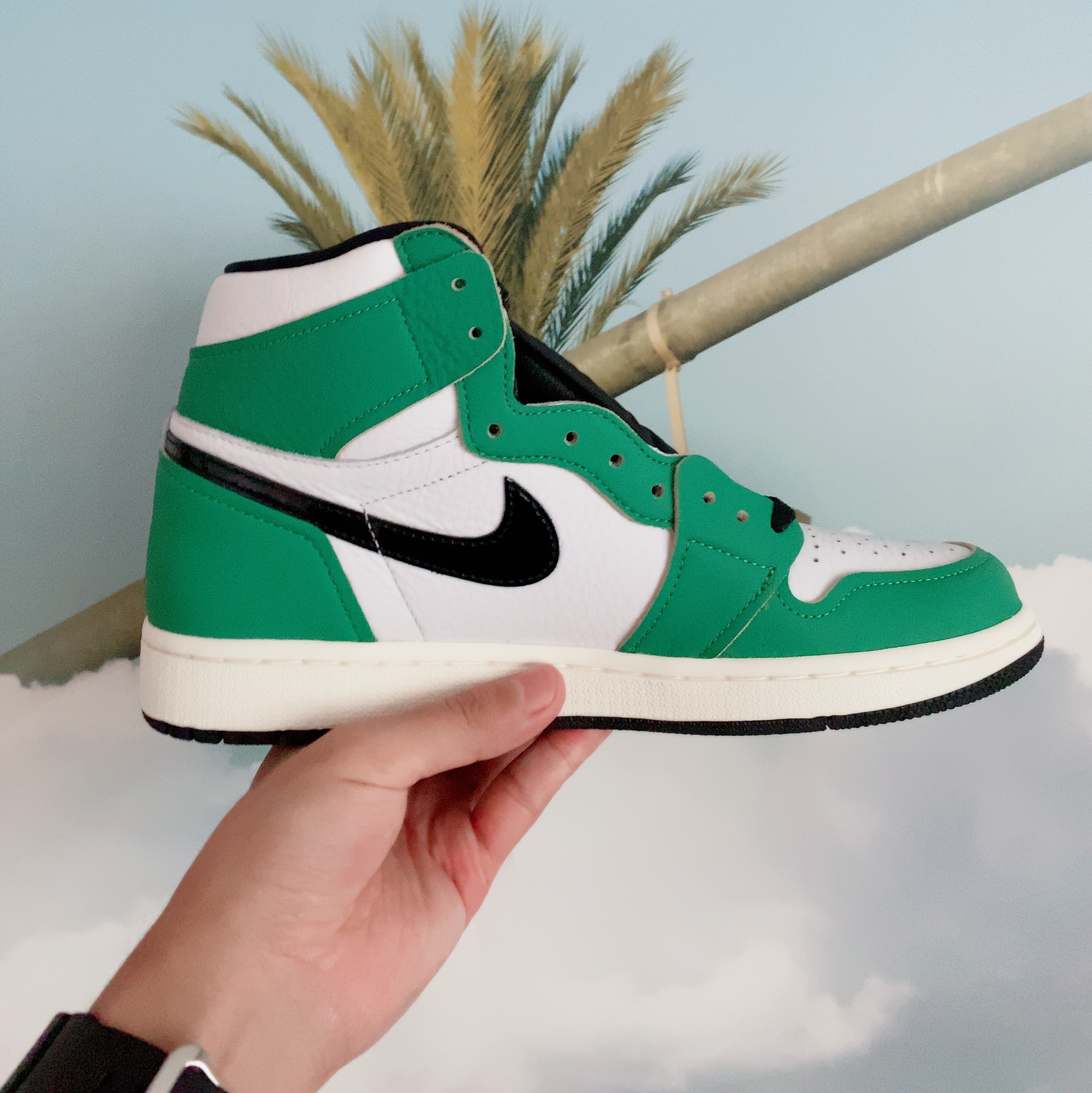 (W) Jordan 1 Retro High OG Lucky Green 착용 스타일