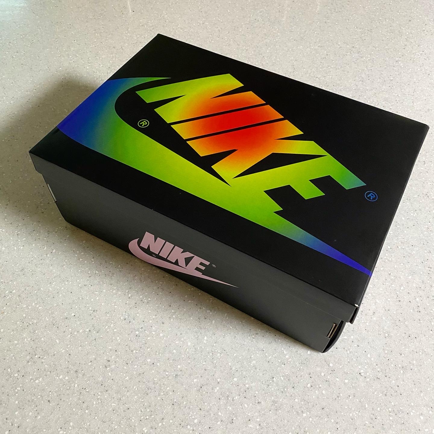 Jordan 1 x J Balvin Retro High OG 착용 스타일 - 3