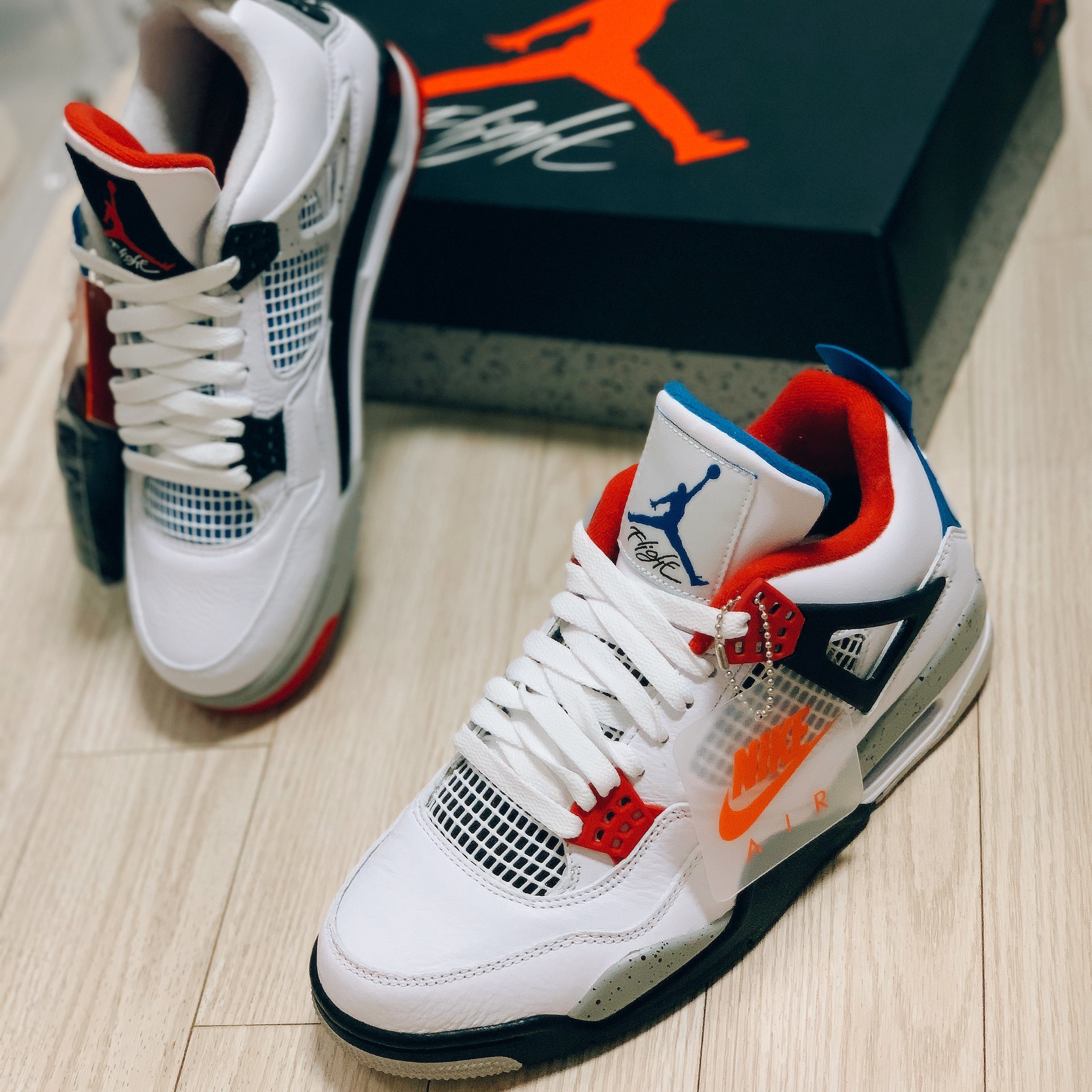 Jordan 4 Retro What The 4 착용 스타일 - 4