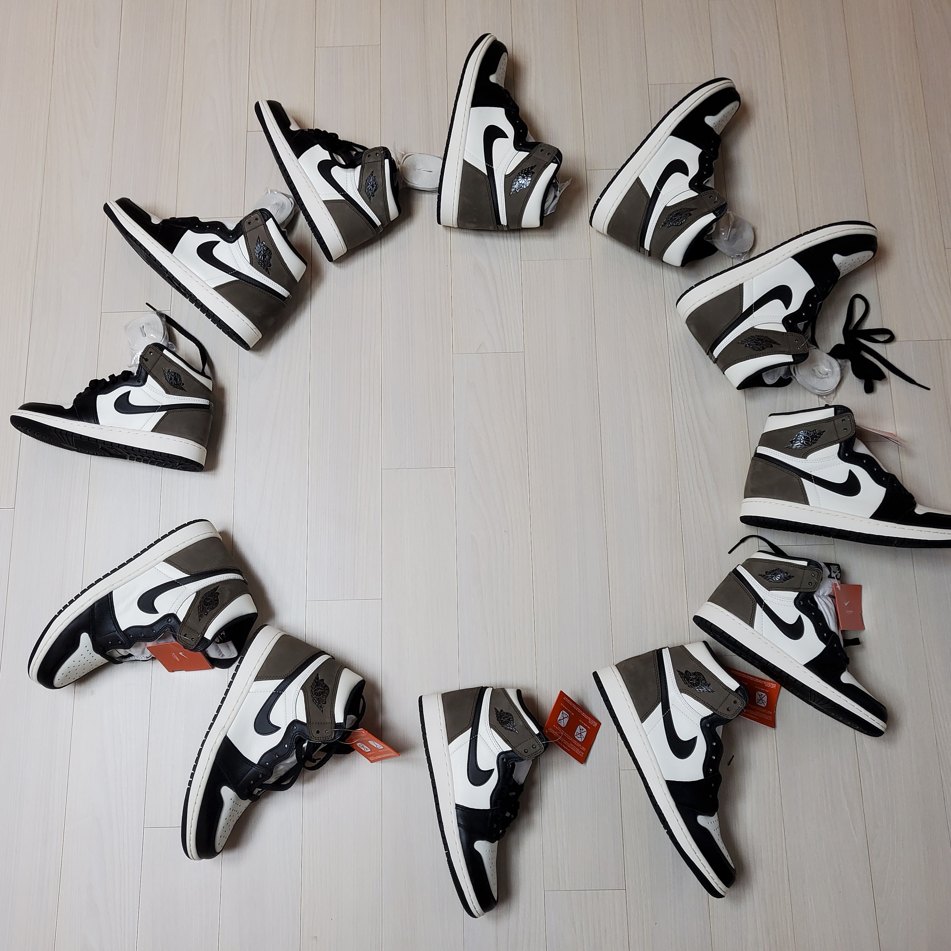 Jordan 1 Retro High OG Black Mocha, (GS) Jordan 1 Retro High OG Black Mocha 착용 스타일