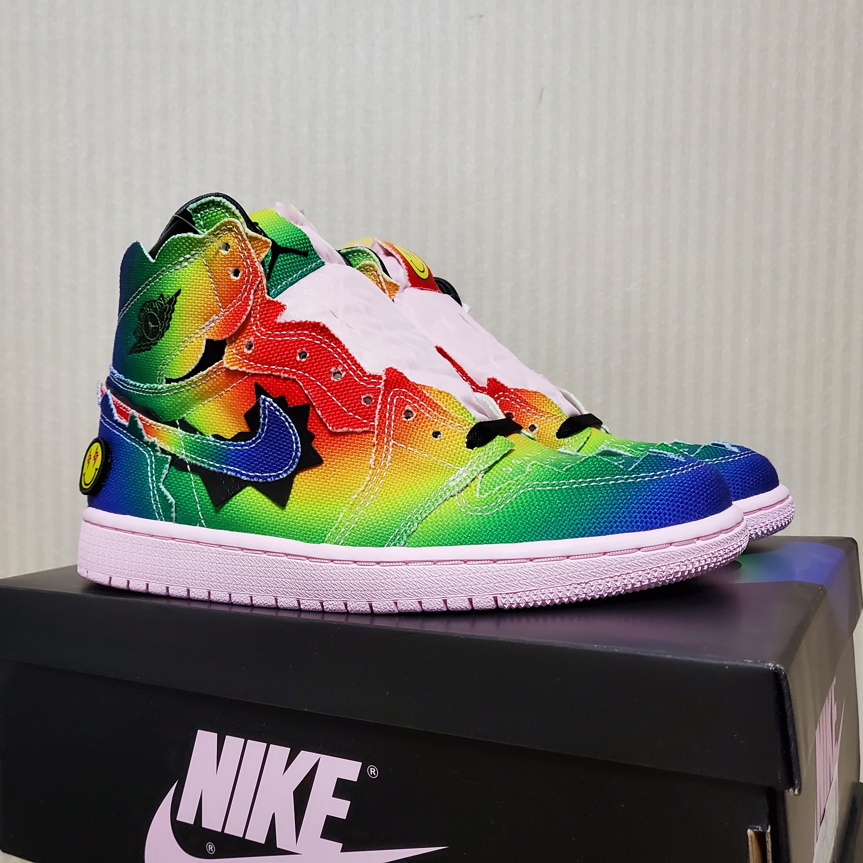 Jordan 1 x J Balvin Retro High OG 착용 스타일