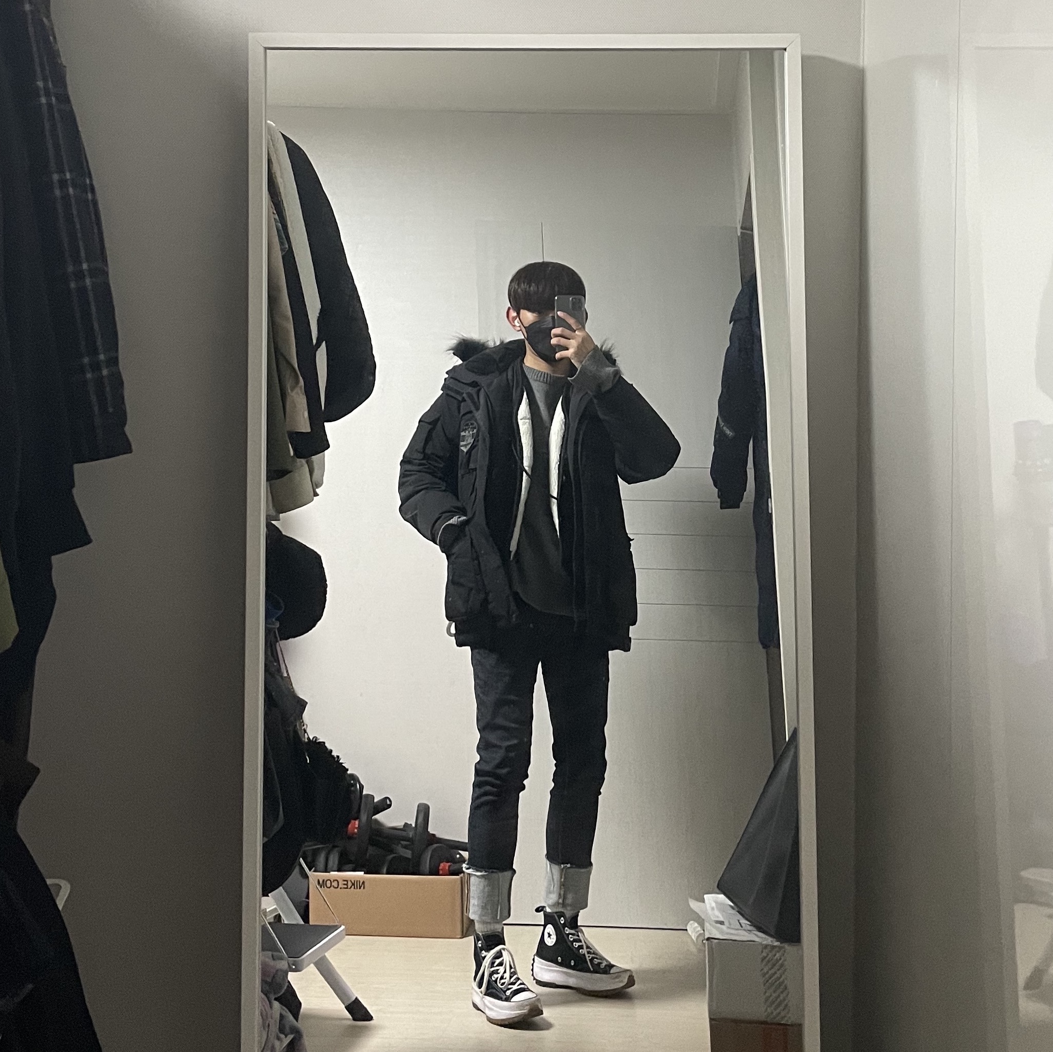 Converse Run Star Hike Hi Black White Gum 착용 스타일