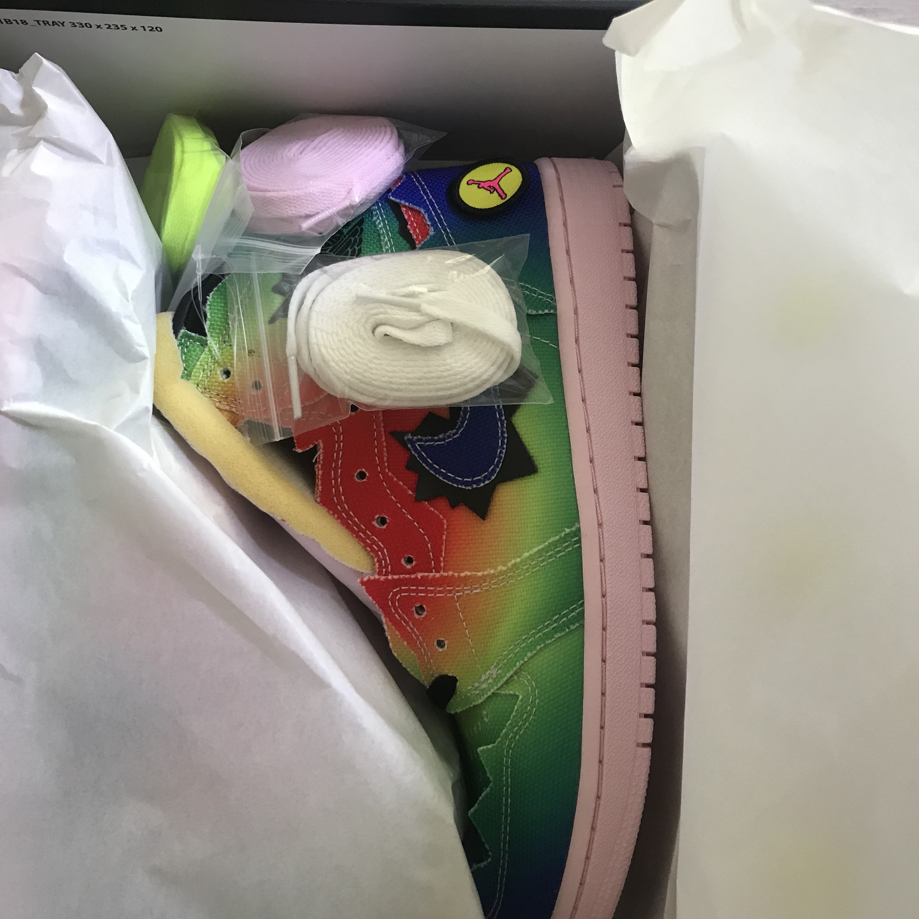 Jordan 1 x J Balvin Retro High OG 착용 스타일 - 3