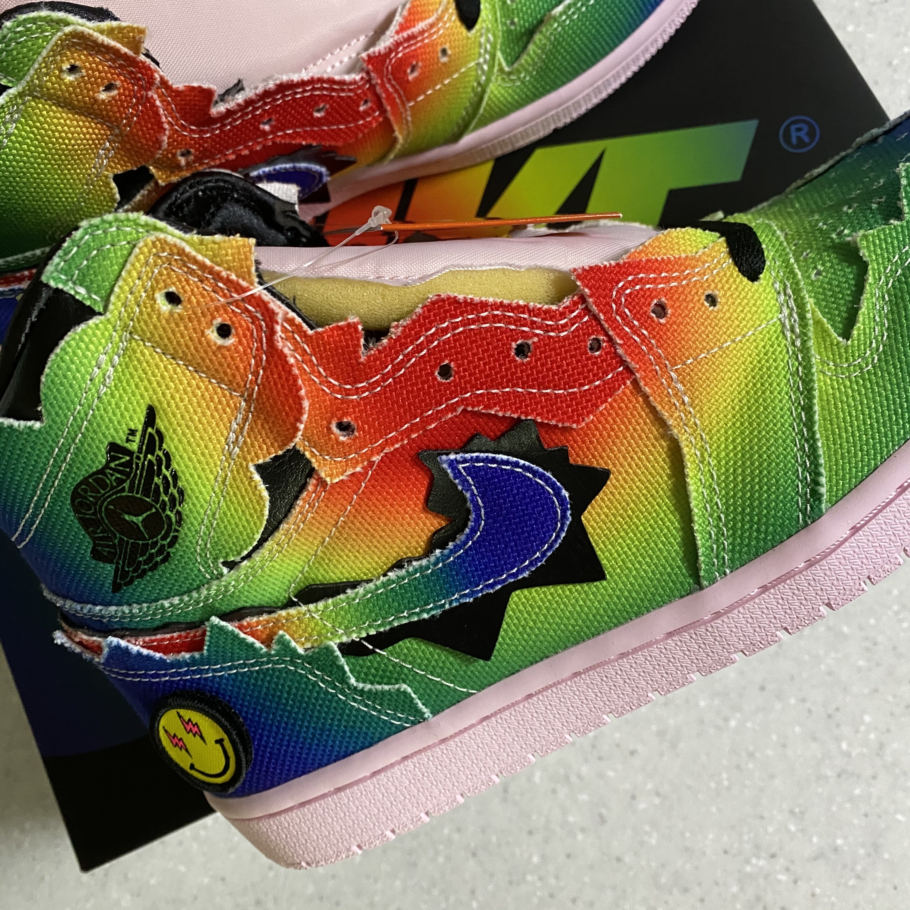 Jordan 1 x J Balvin Retro High OG 착용 스타일 - 2