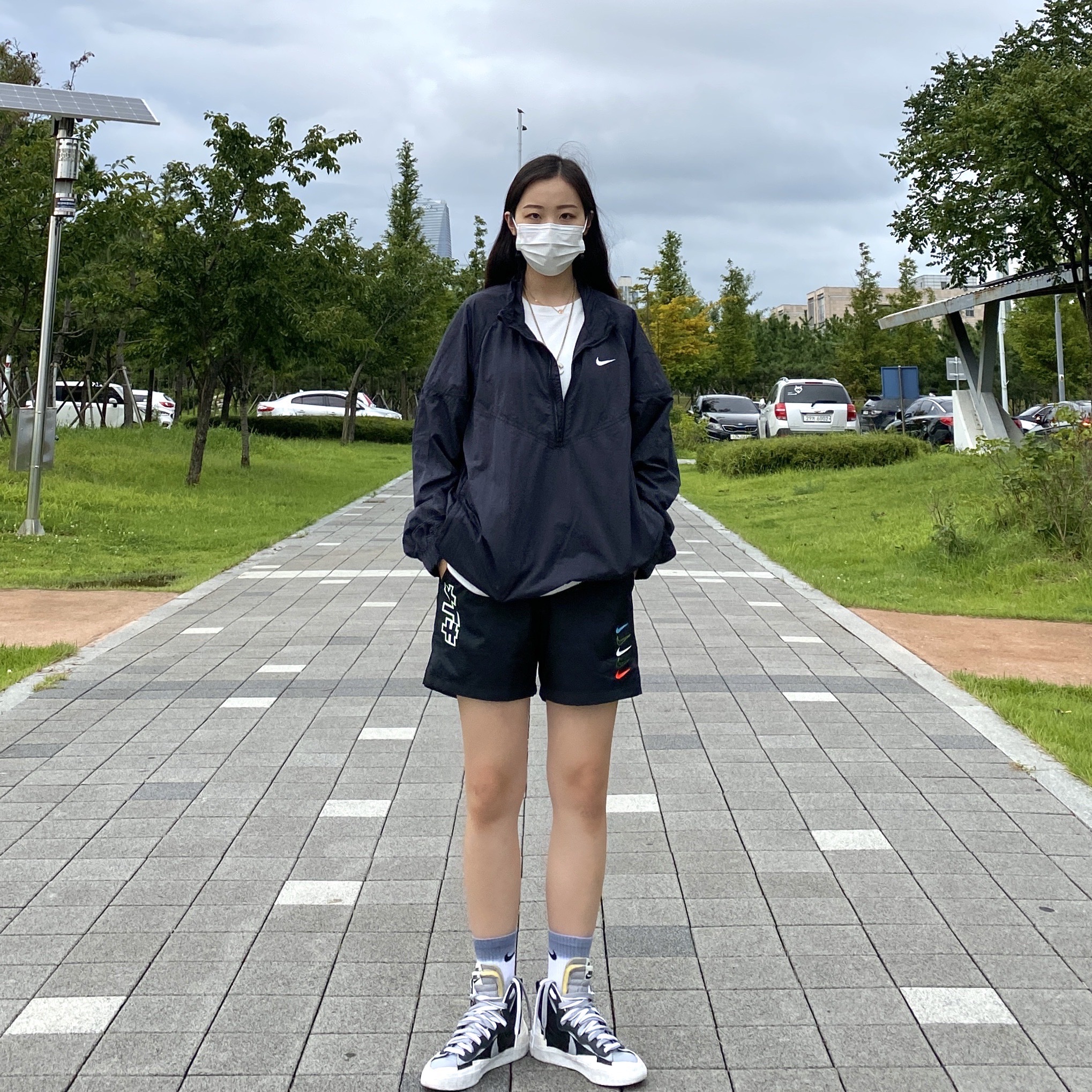 Nike x Stussy Windrunner Jacket Off Noir, Nike x Sacai Blazer Mid Black Grey 착용 스타일