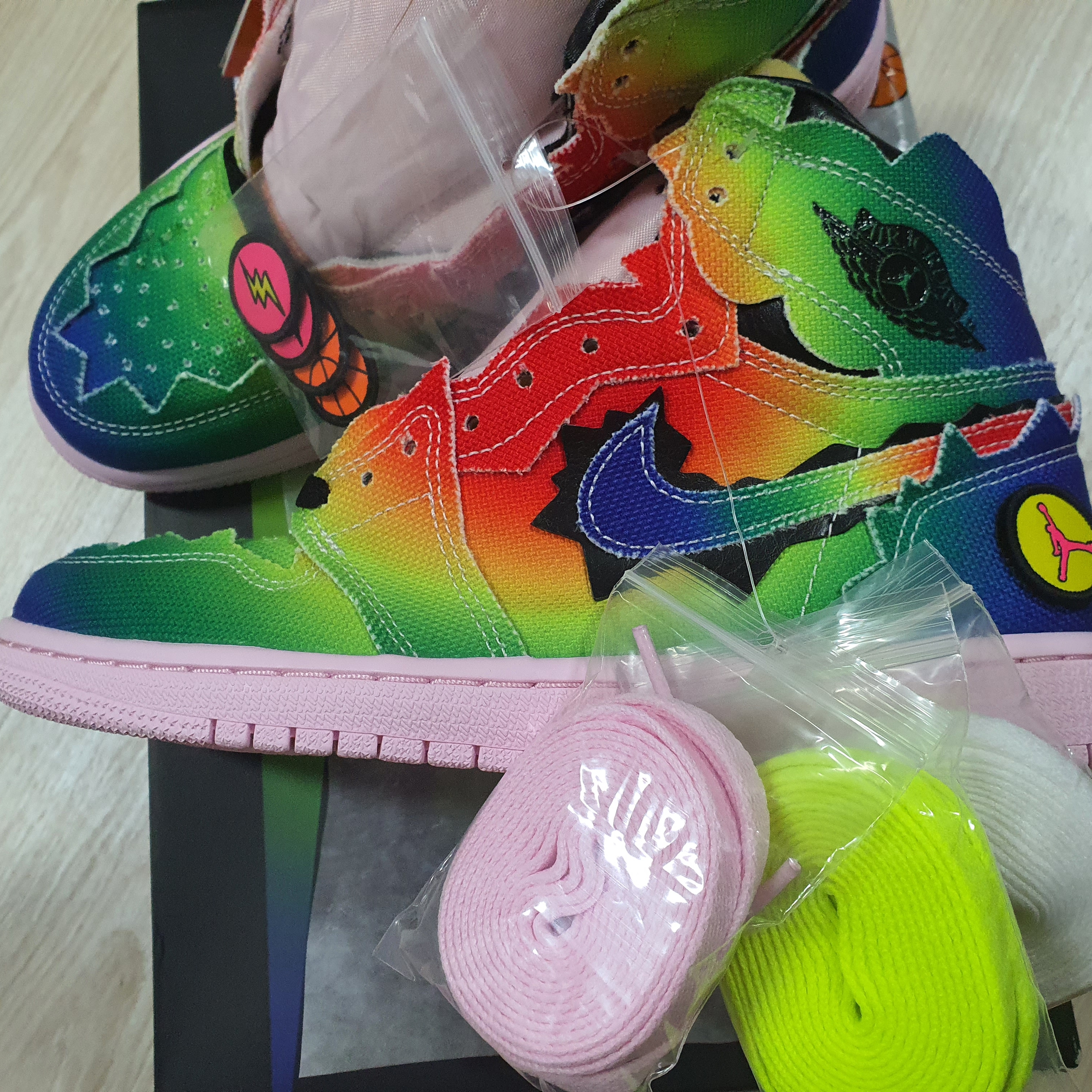 Jordan 1 x J Balvin Retro High OG 착용 스타일 - 2