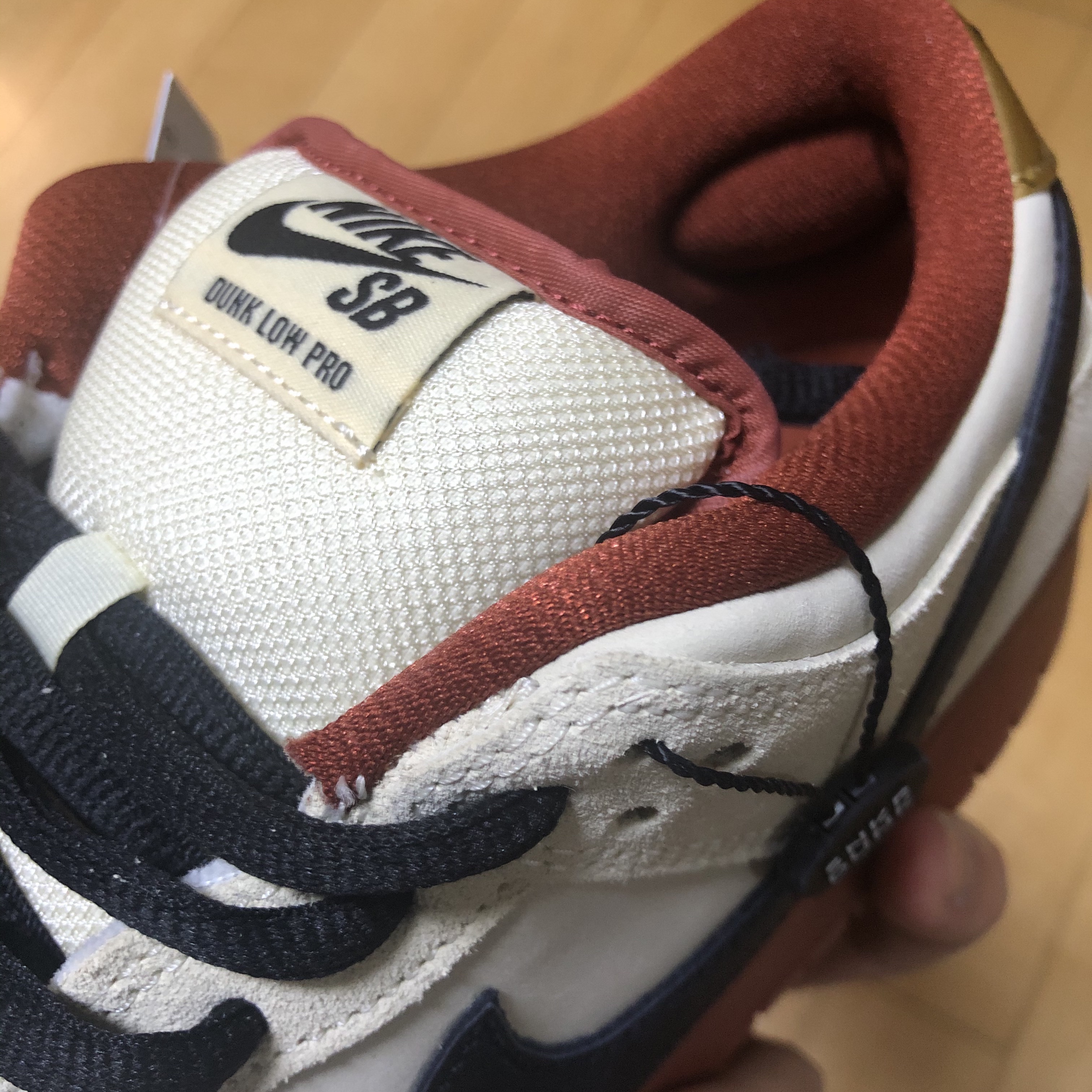 Nike SB Dunk Low Pro Hennessy 착용 스타일 - 2