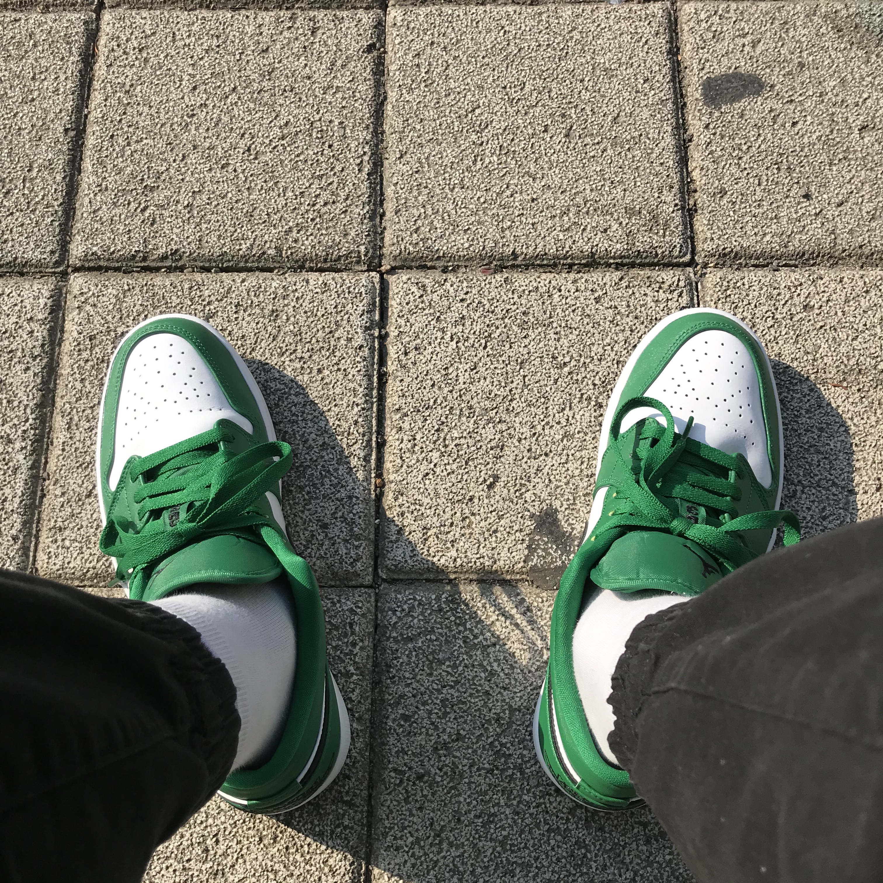 Jordan 1 Low Pine Green 착용 스타일