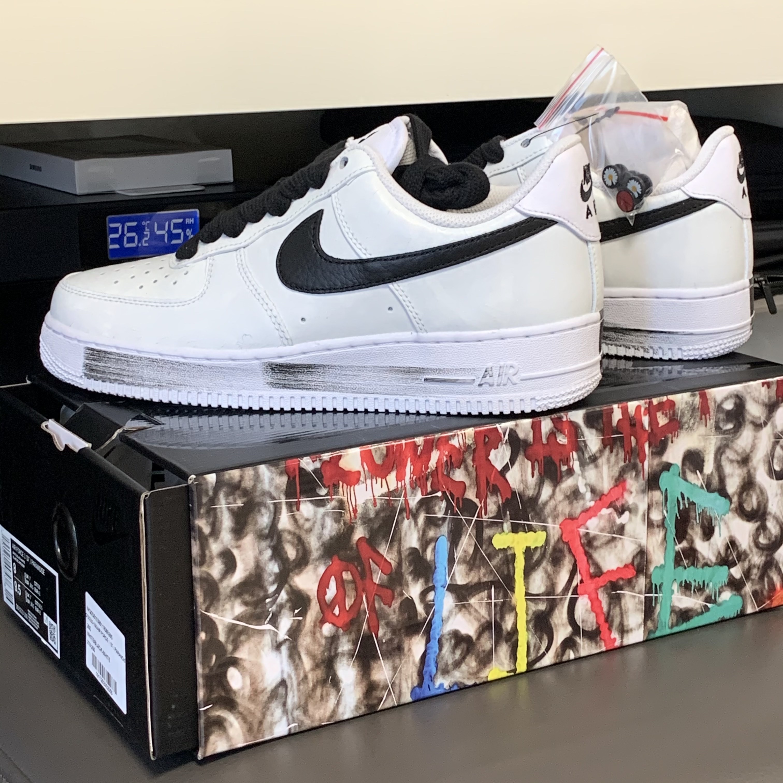 Nike x Peaceminusone Air Force 1 Low Para-Noise 2.0 착용 스타일