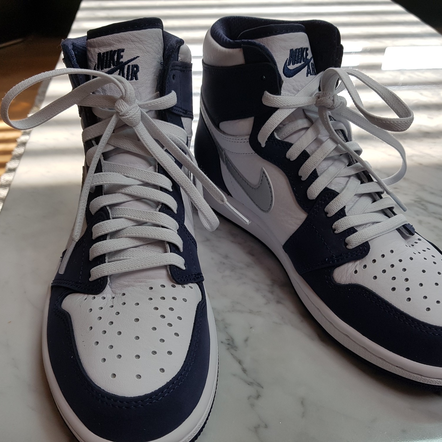 Jordan 1 Retro High OG CO.JP Midnight Navy 착용 스타일 - 1