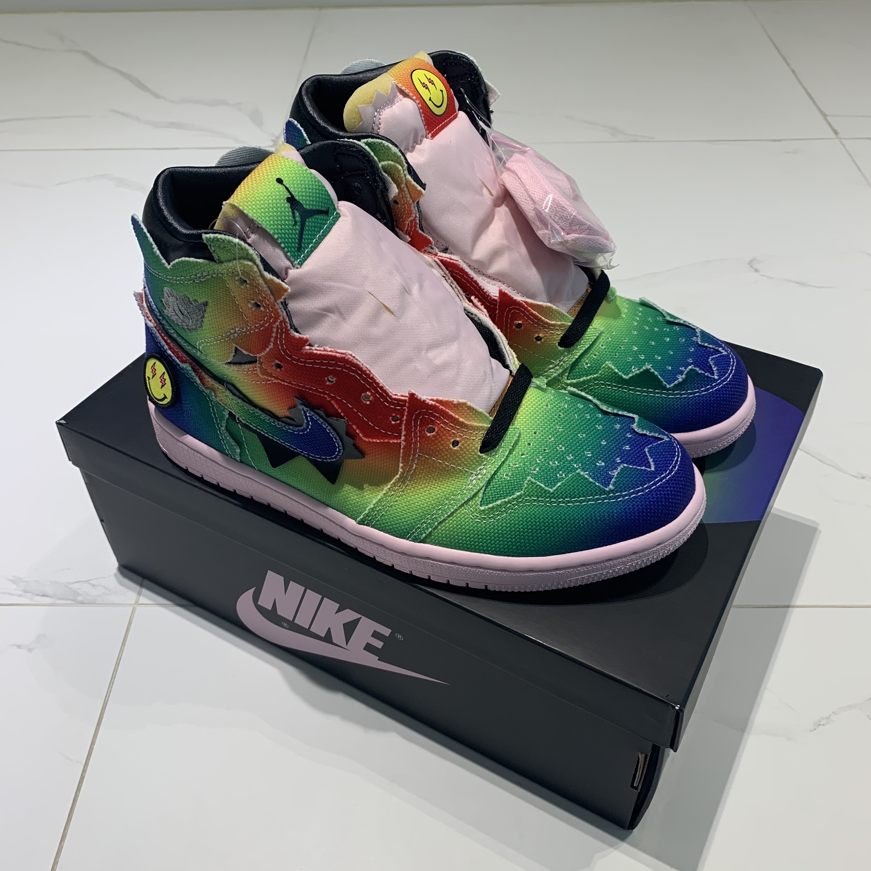 Jordan 1 x J Balvin Retro High OG 착용 스타일 - 1