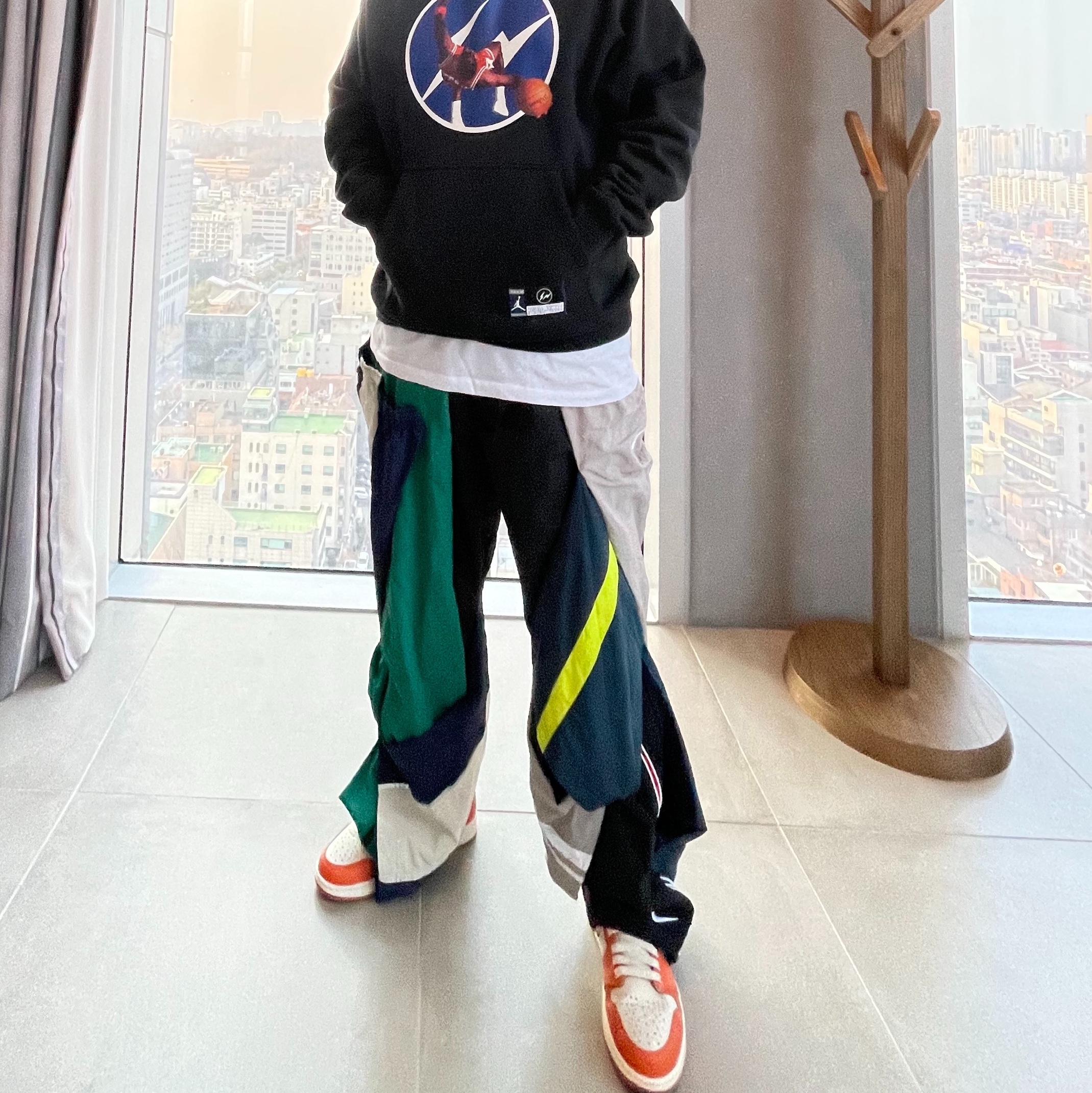 Jordan x Fragment Image Pullover Hoodie Black - Asia, Jordan 1 Retro High OG Reverse Shattered Backboard 착용 스타일 - 1