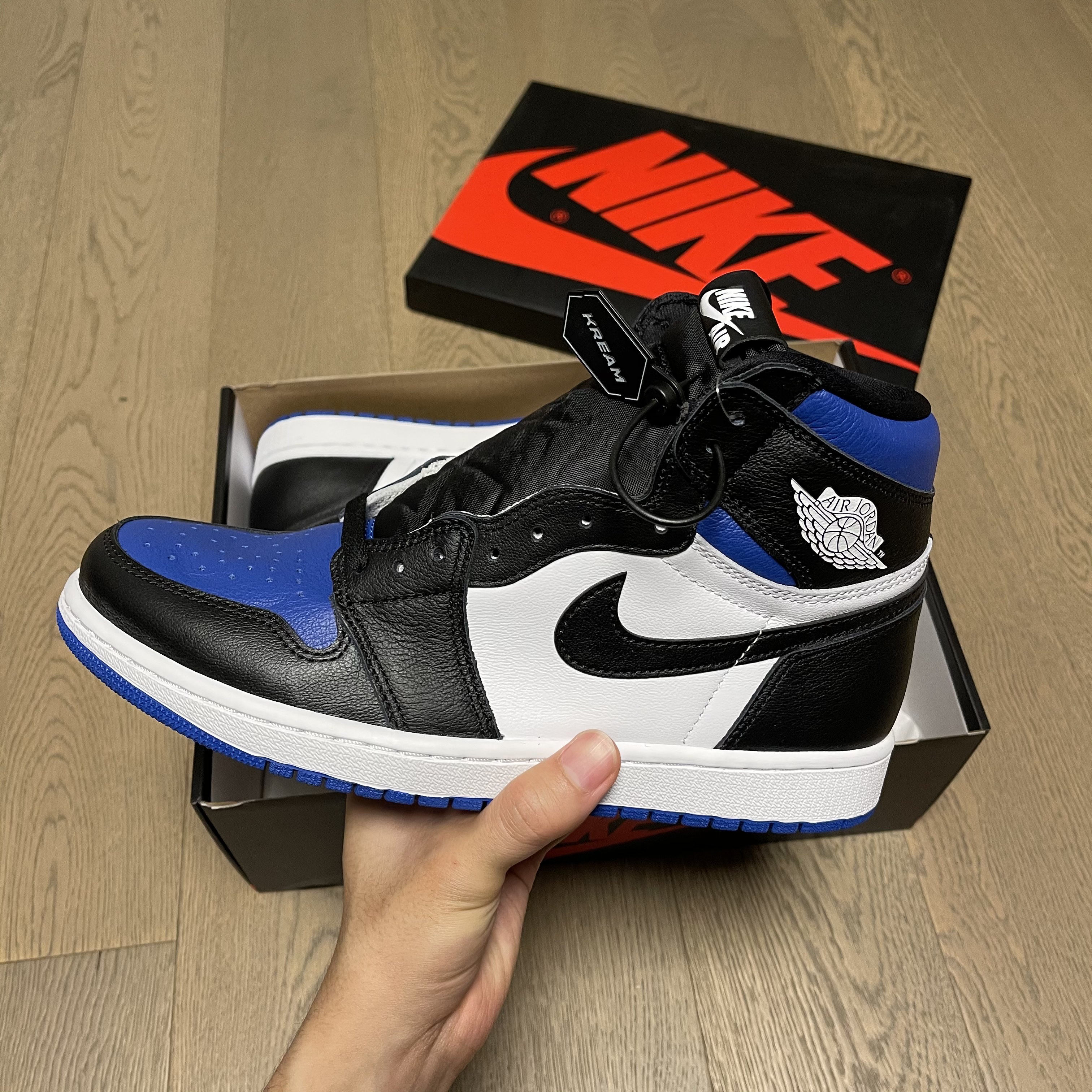 Jordan 1 Retro High OG Royal Toe 착용 스타일