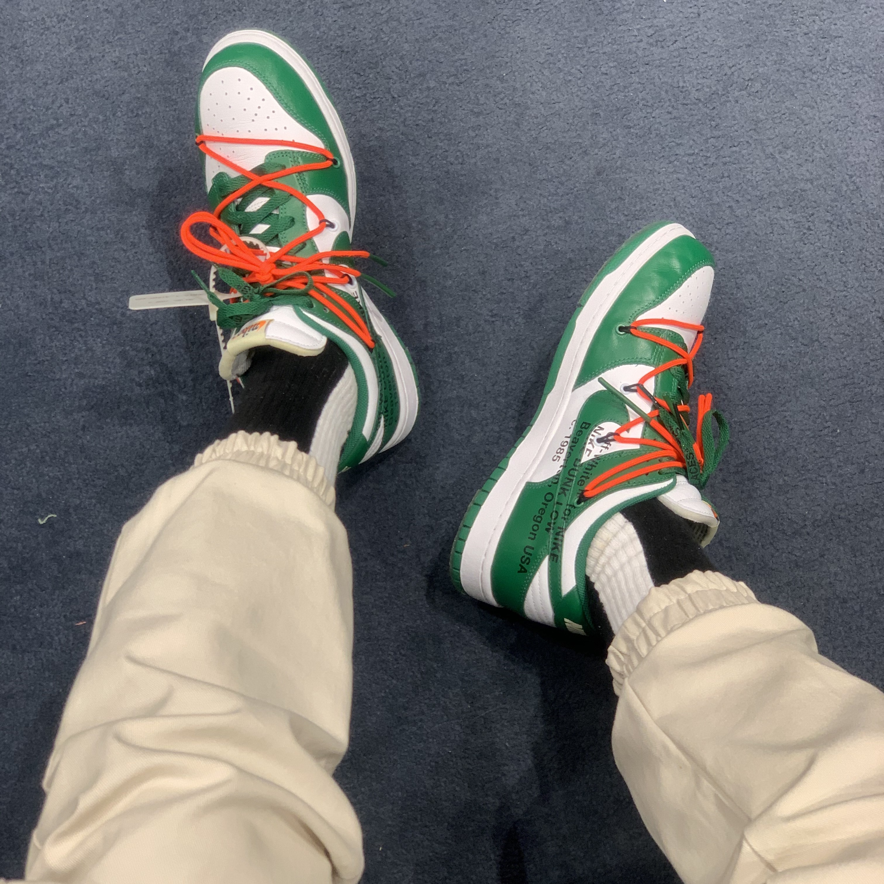 Nike x Off-White Dunk Low Pine Green 착용 스타일 - 2