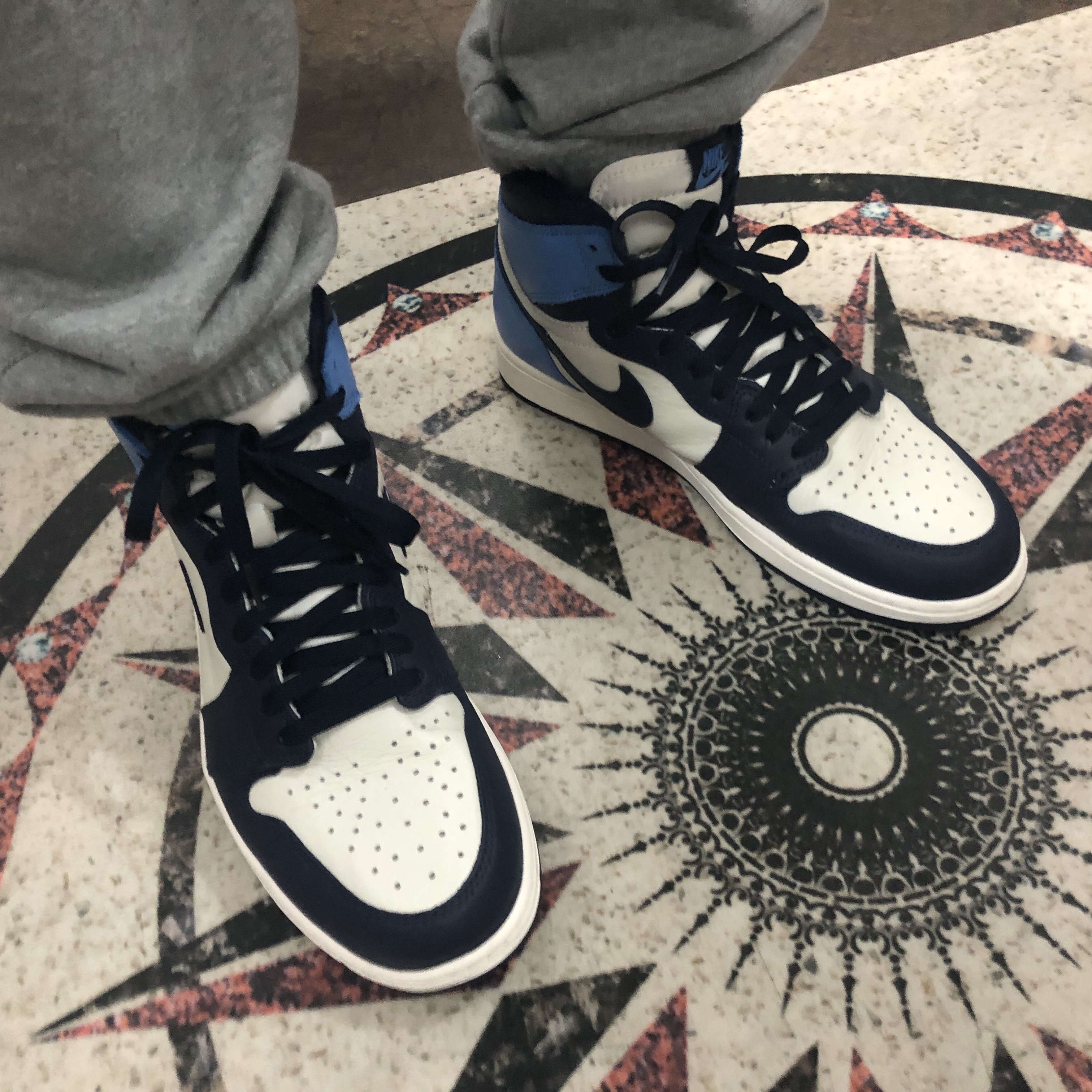 Jordan 1 Retro High Obsidian UNC 착용 스타일