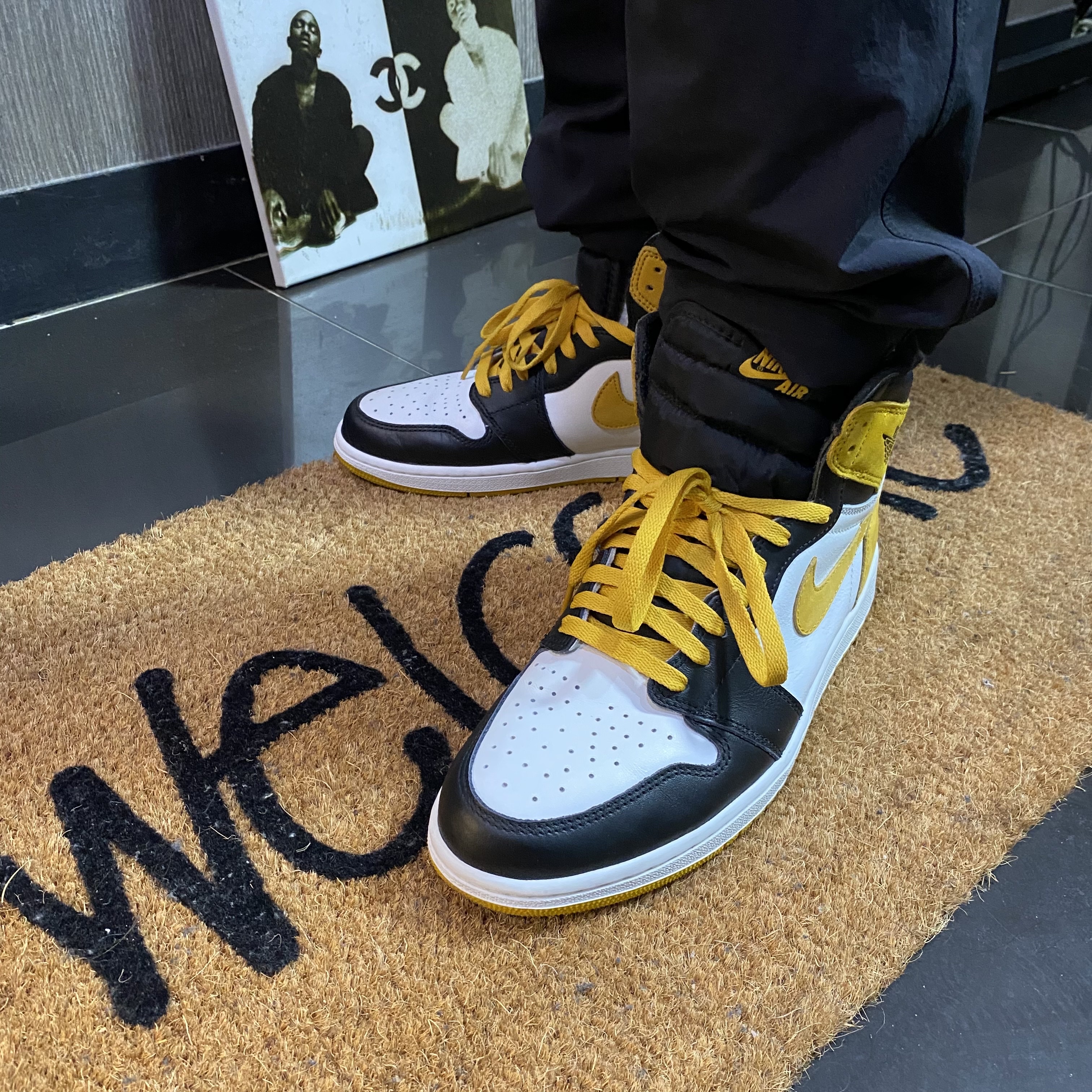 Jordan 1 Retro High Yellow Ochre 착용 스타일