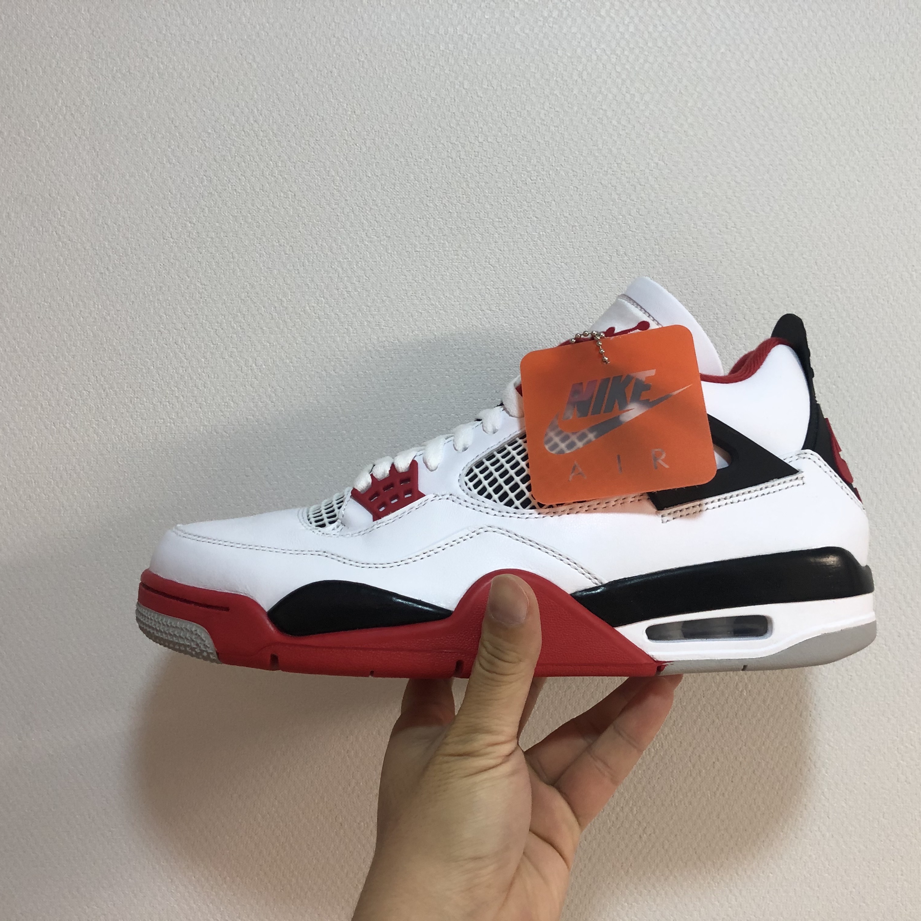 Jordan 4 Retro OG Fire Red 2020 착용 스타일