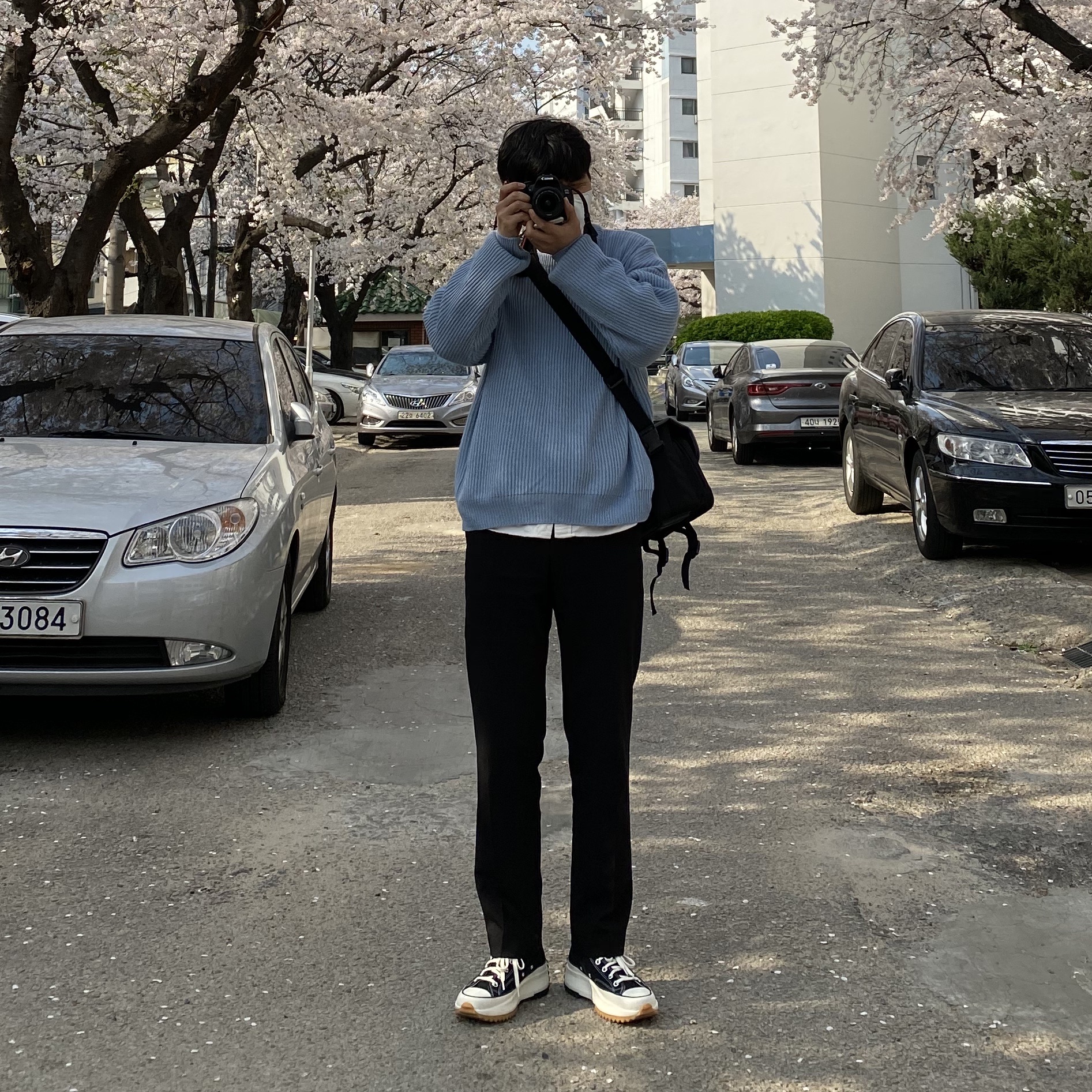 Converse x JW Anderson Run Star Hike Hi Black 착용 스타일