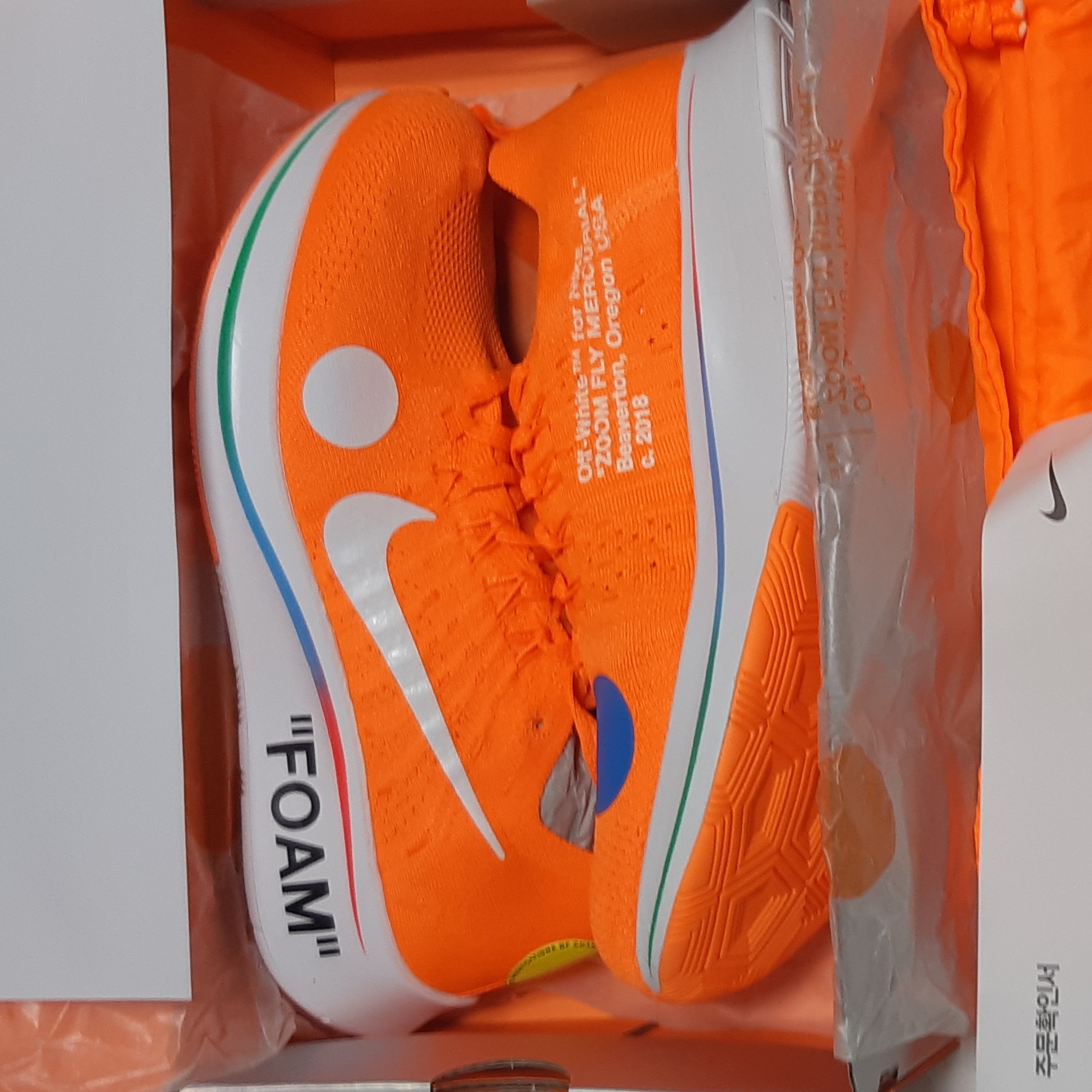 Nike x Off-White Zoom Fly Mercurial Total Orange 착용 스타일 - 4