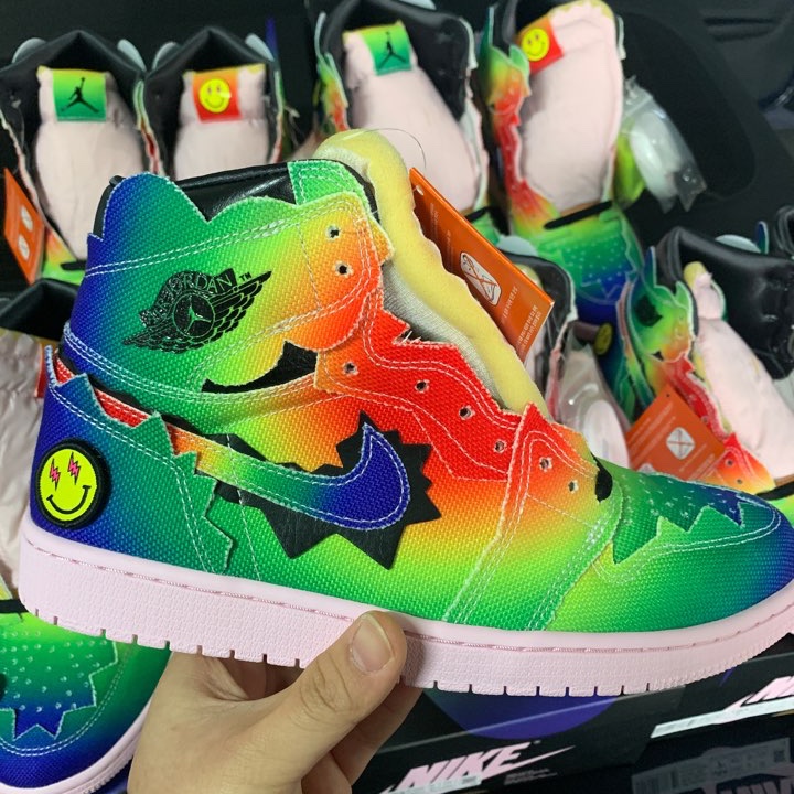 Jordan 1 x J Balvin Retro High OG 착용 스타일