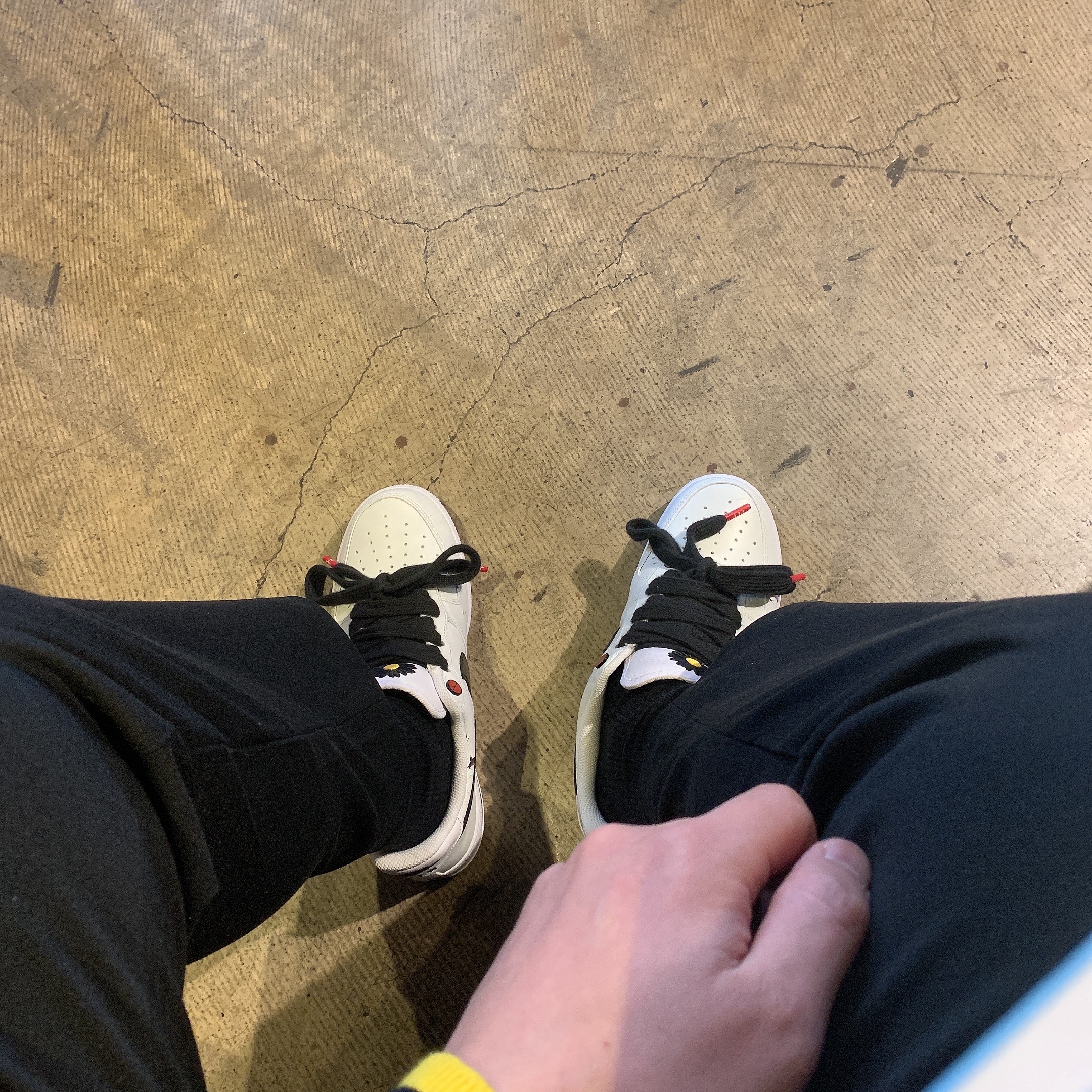 Nike x Peaceminusone Air Force 1 Low Para-Noise 2.0 착용 스타일