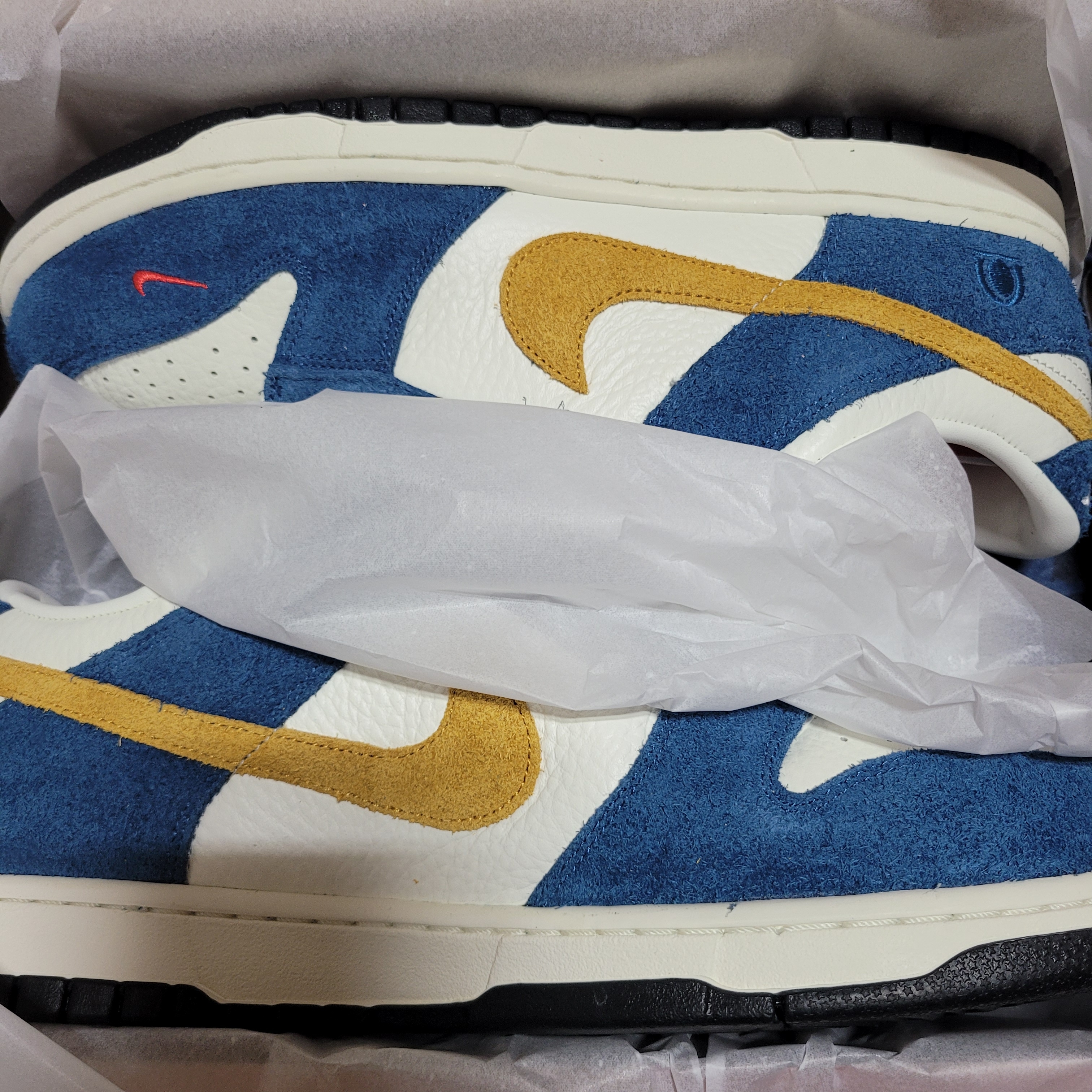 Nike x Kasina Dunk Low 80's Bus 착용 스타일