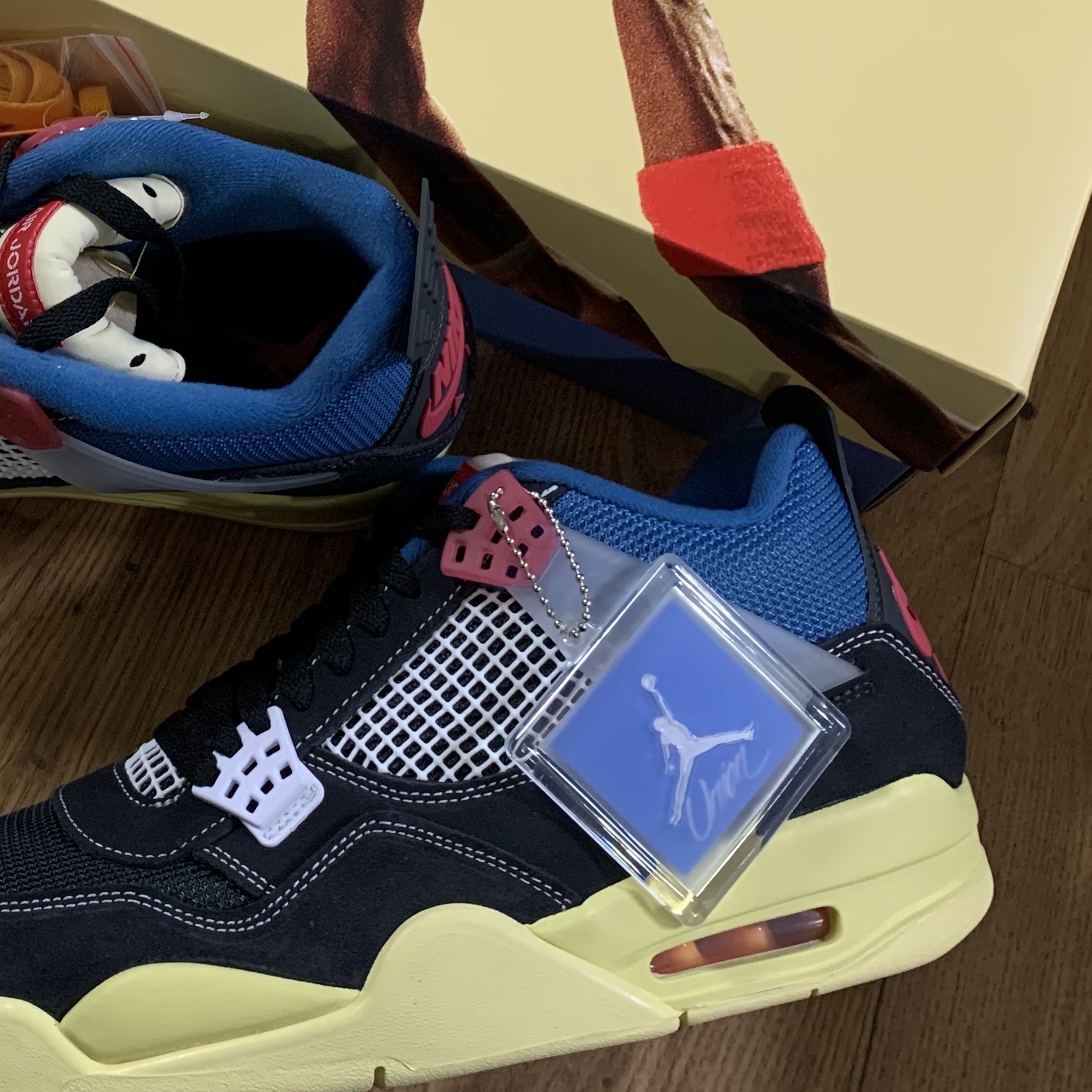 Jordan 4 x Union Retro Off Noir 착용 스타일