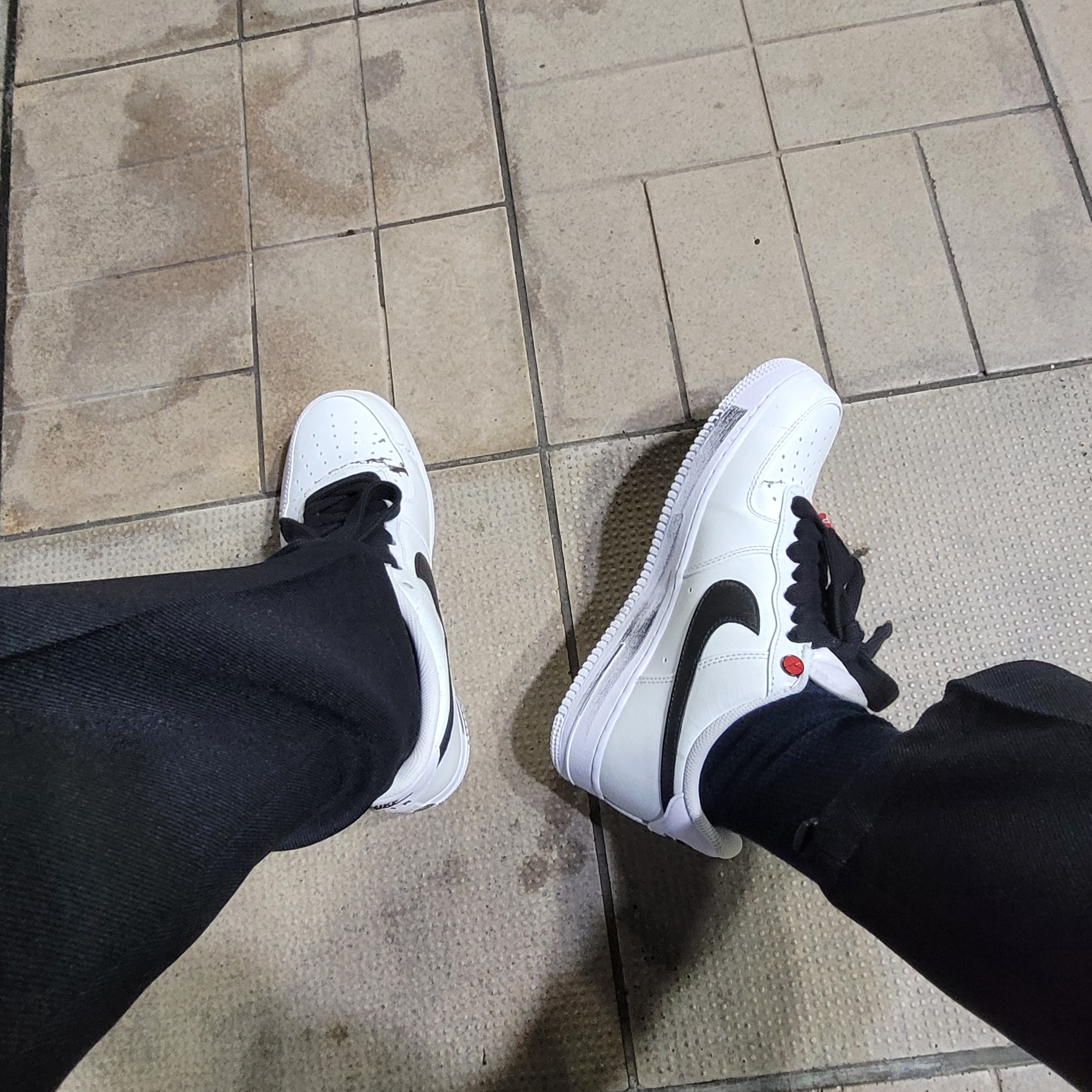 Nike x Peaceminusone Air Force 1 Low Para-Noise 2.0 착용 스타일