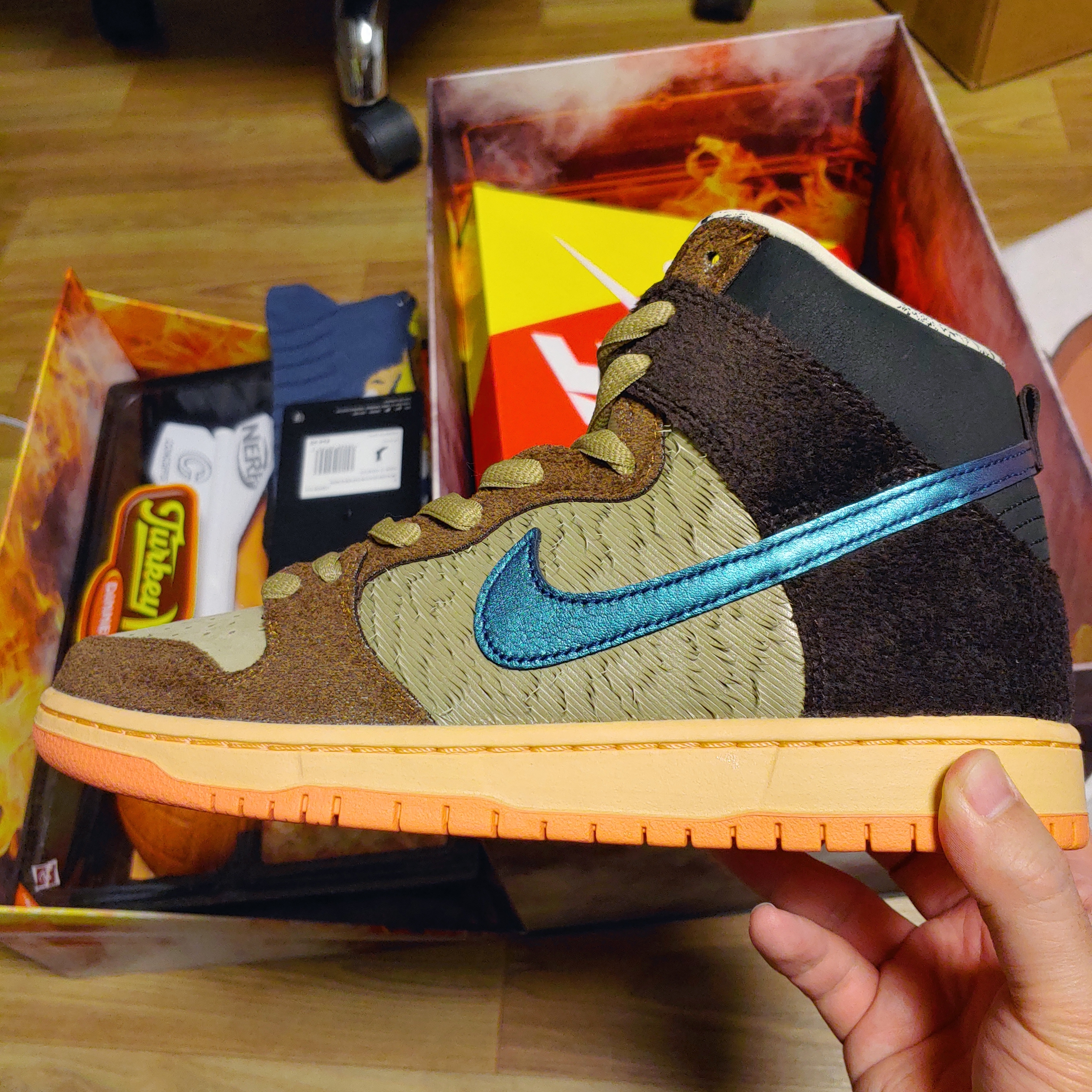 Nike x Concepts SB Dunk High Pro Mallard (Special Box) 착용 스타일
