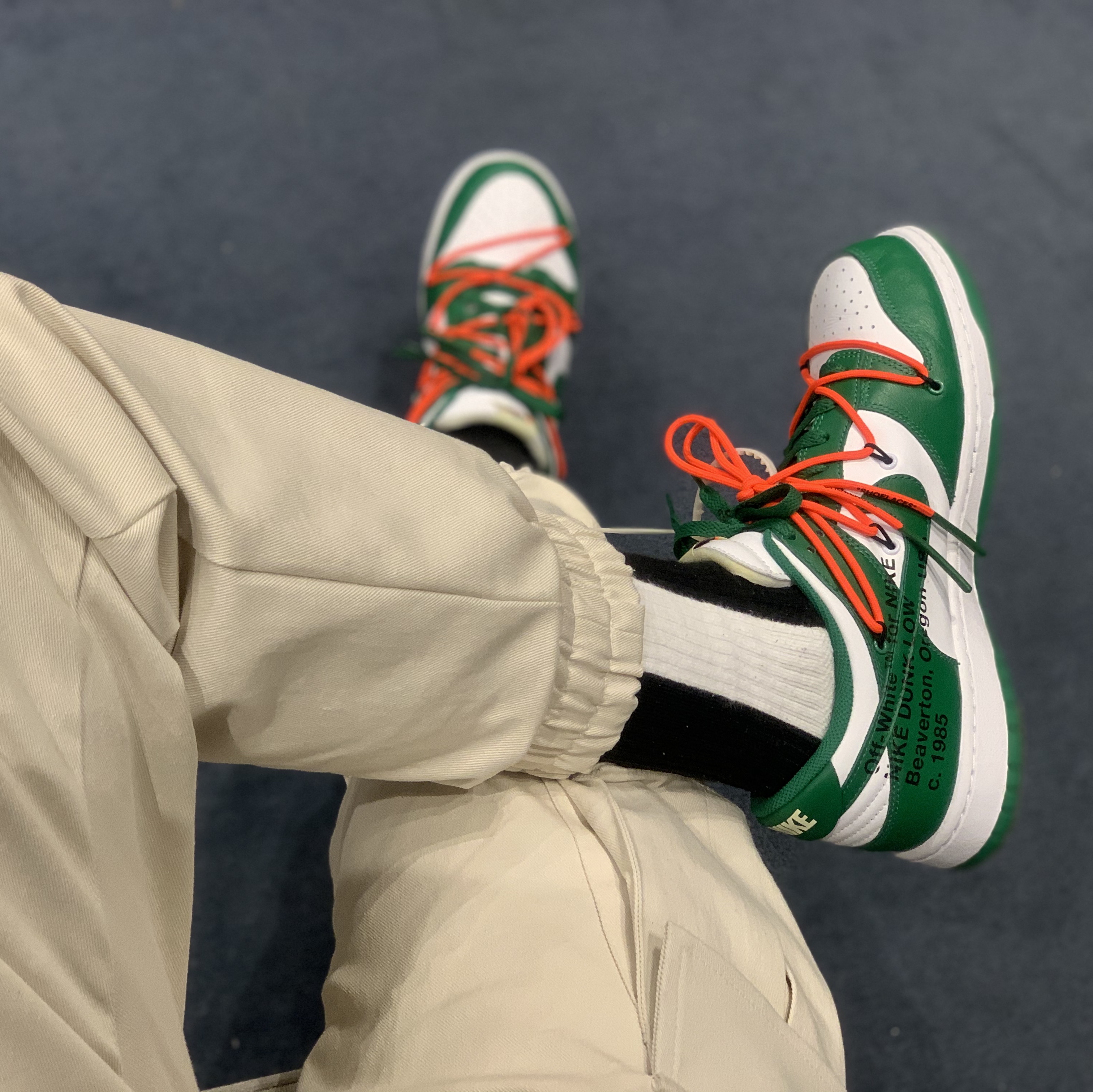 Nike x Off-White Dunk Low Pine Green 착용 스타일 - 3