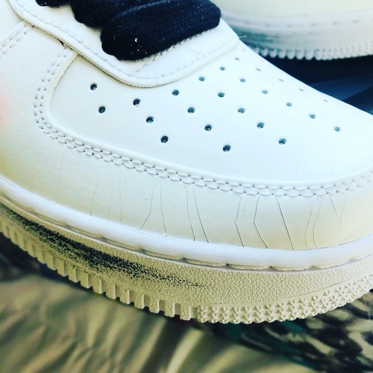 Nike x Peaceminusone Air Force 1 Low Para-Noise 2.0 착용 스타일 - 2