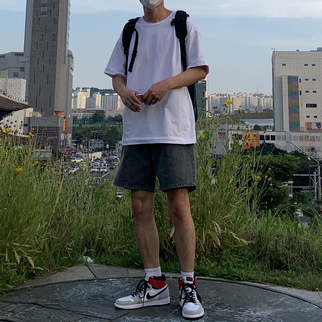 Jordan 1 Retro High OG Light Smoke Grey 착용 스타일