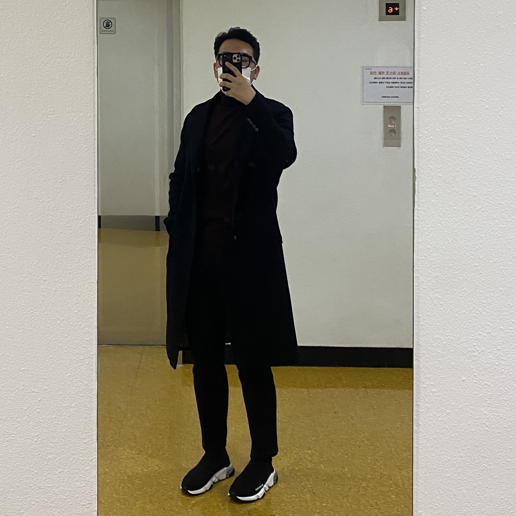 Balenciaga Speed Trainer Clear Sole Black White 2020/2021 착용 스타일