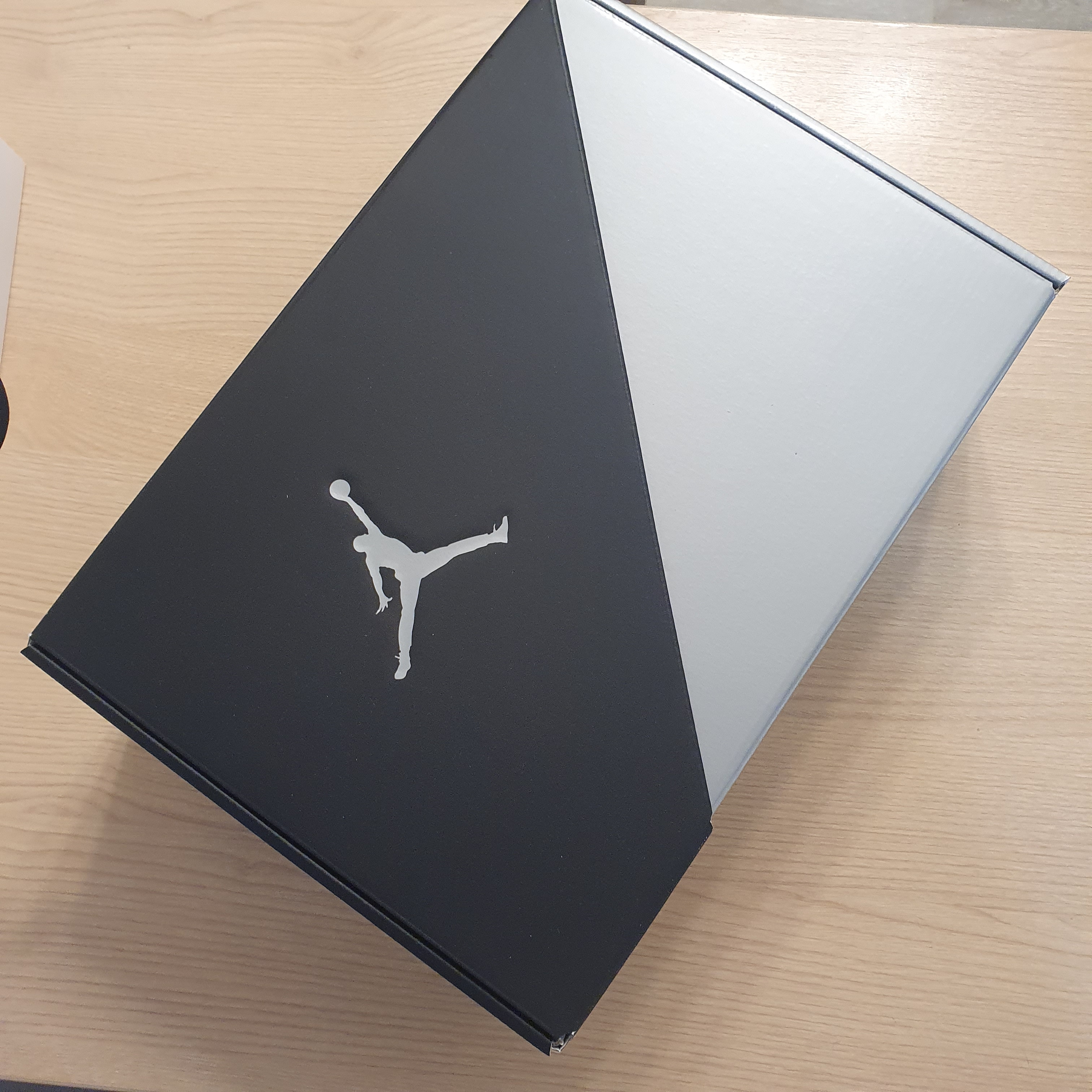 Jordan 11 Retro Jubilee 착용 스타일 - 1