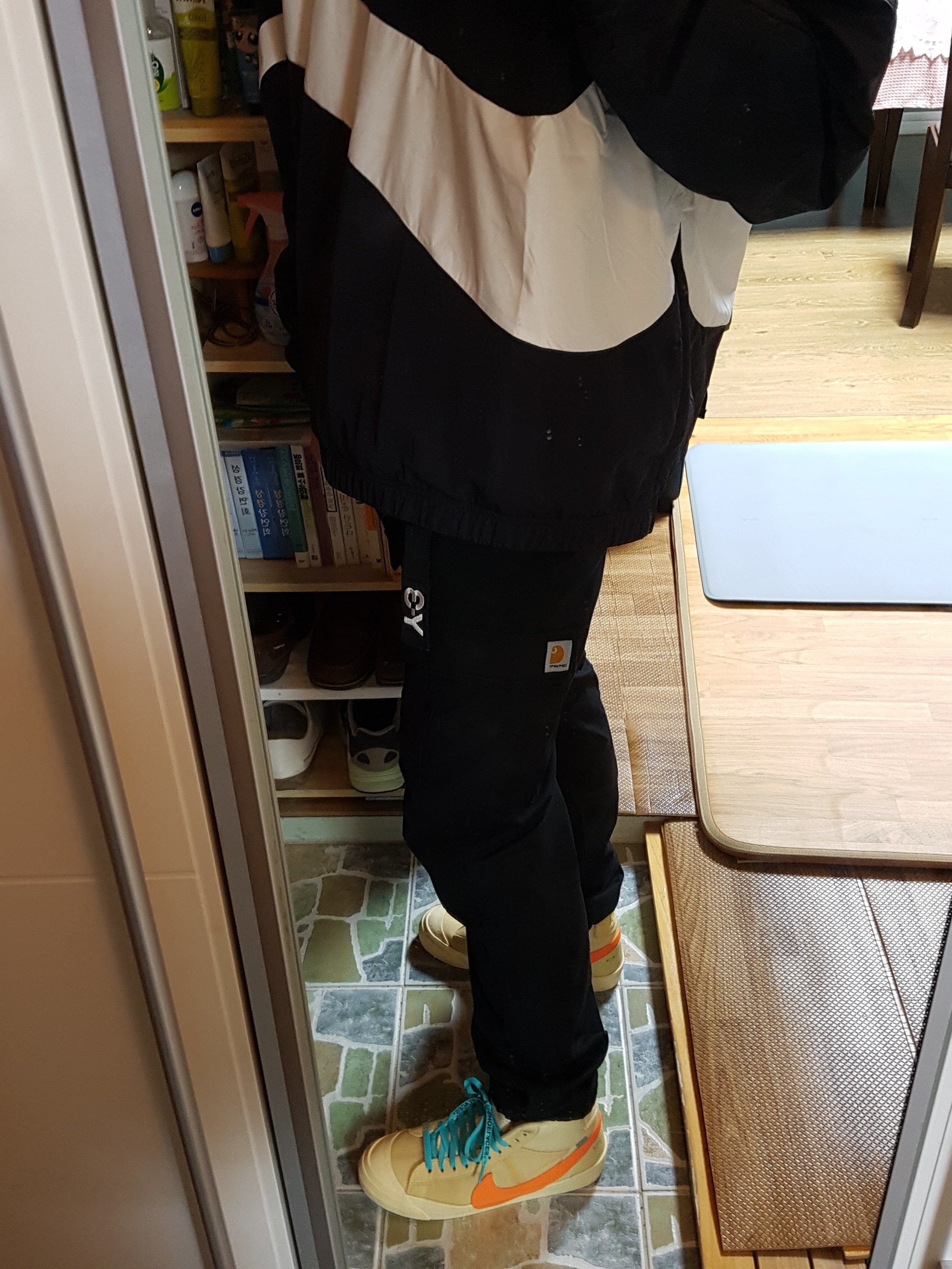 Nike x Off-White Blazer Mid Off-White All Hallow's Eve 착용 스타일 - 2