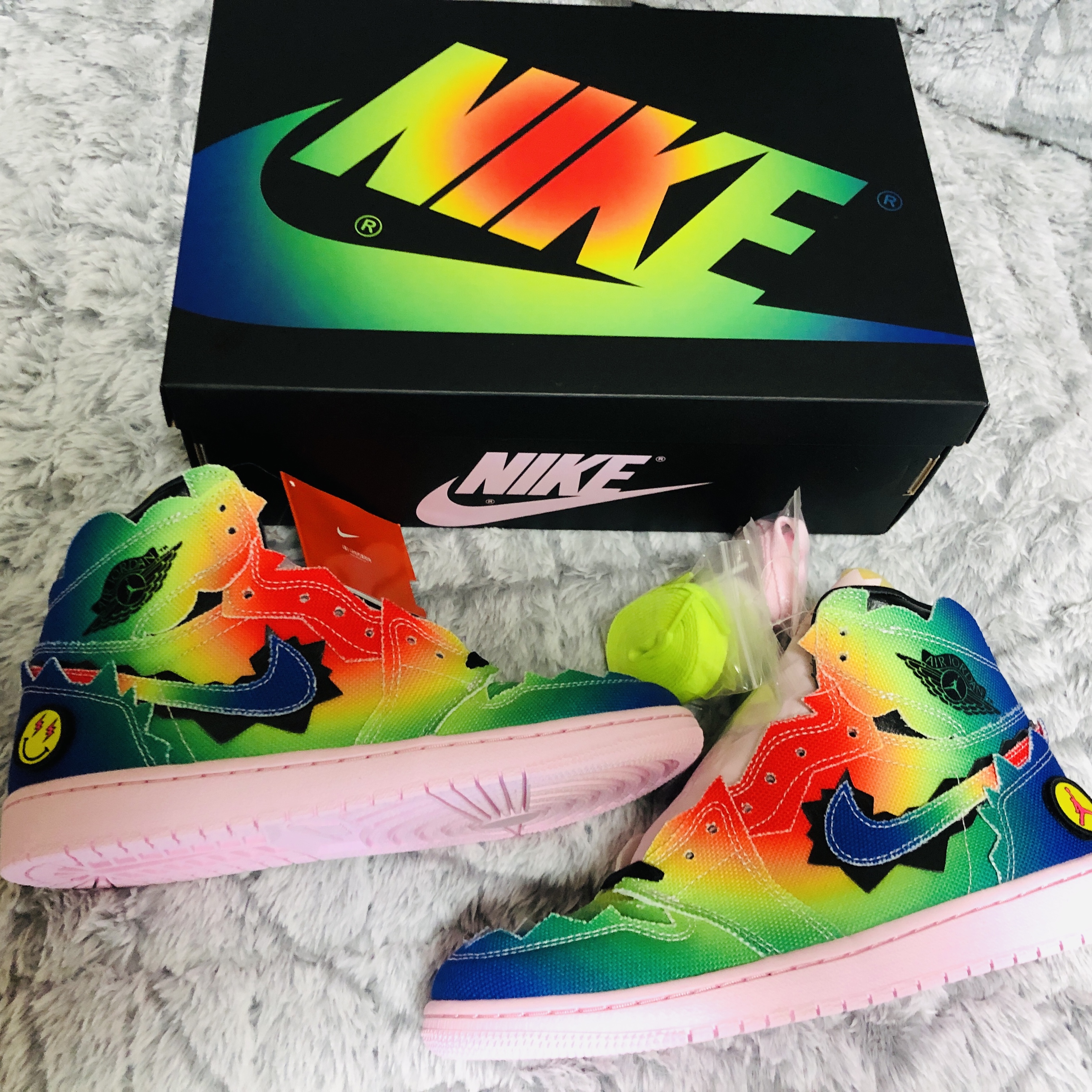 Jordan 1 x J Balvin Retro High OG 착용 스타일