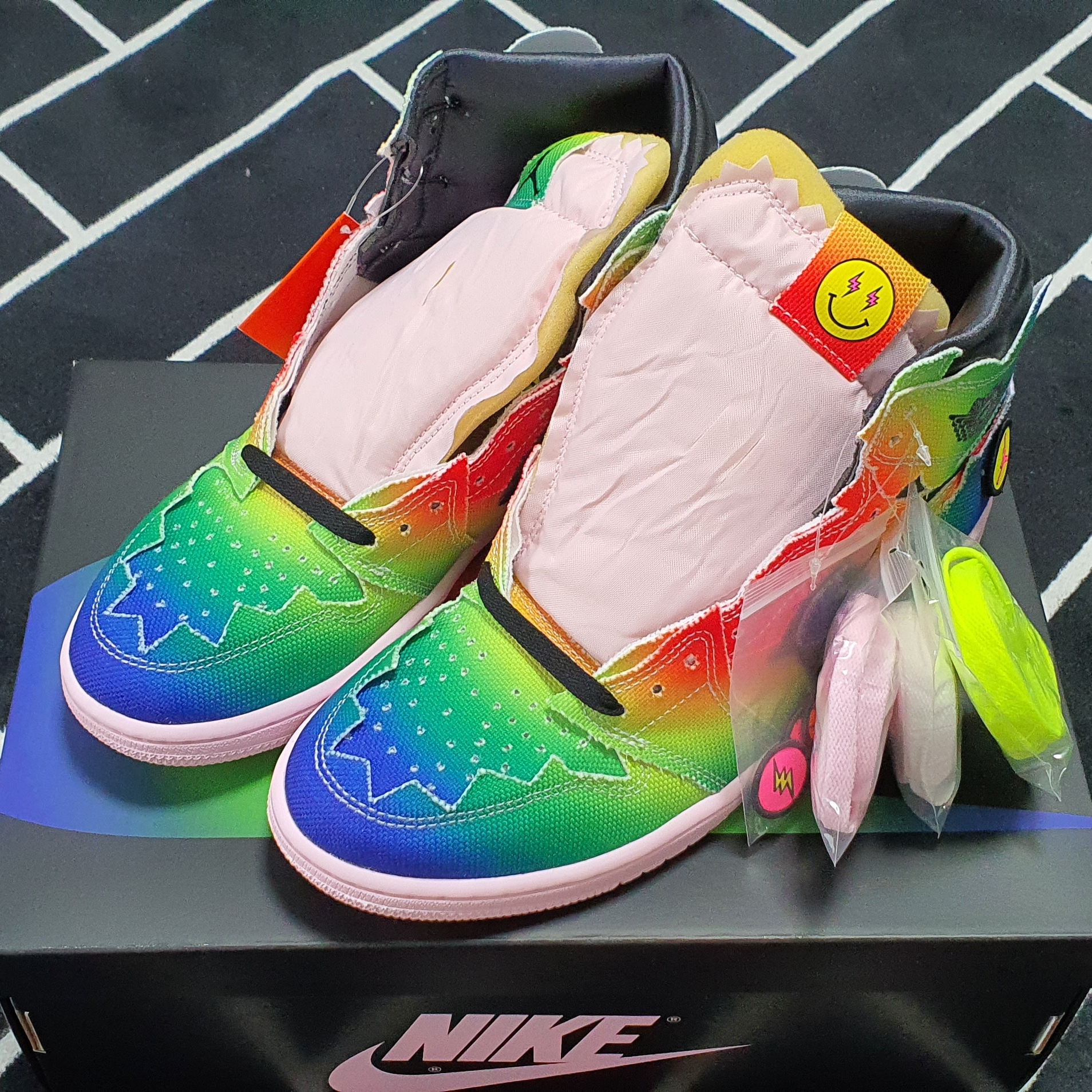 Jordan 1 x J Balvin Retro High OG 착용 스타일 - 2
