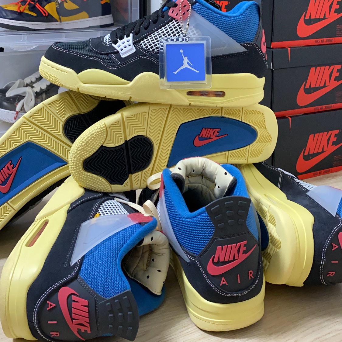 Jordan 4 x Union Retro Off Noir 착용 스타일 - 2