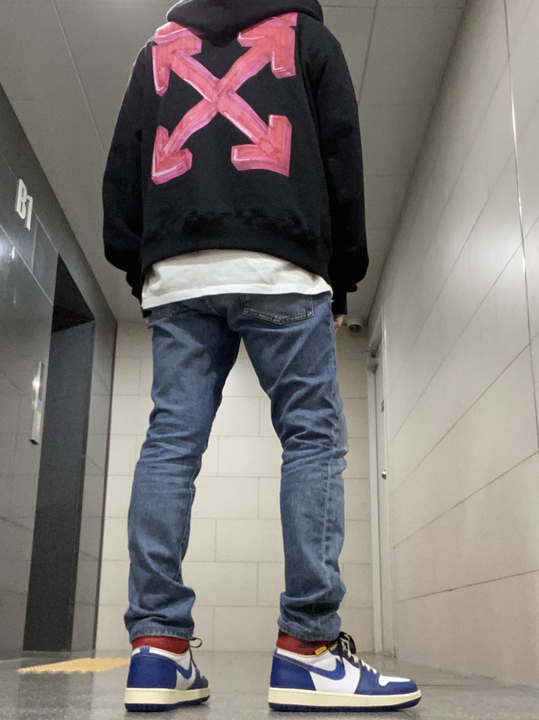 Jordan 1 x Union Retro High Blue Toe 착용 스타일