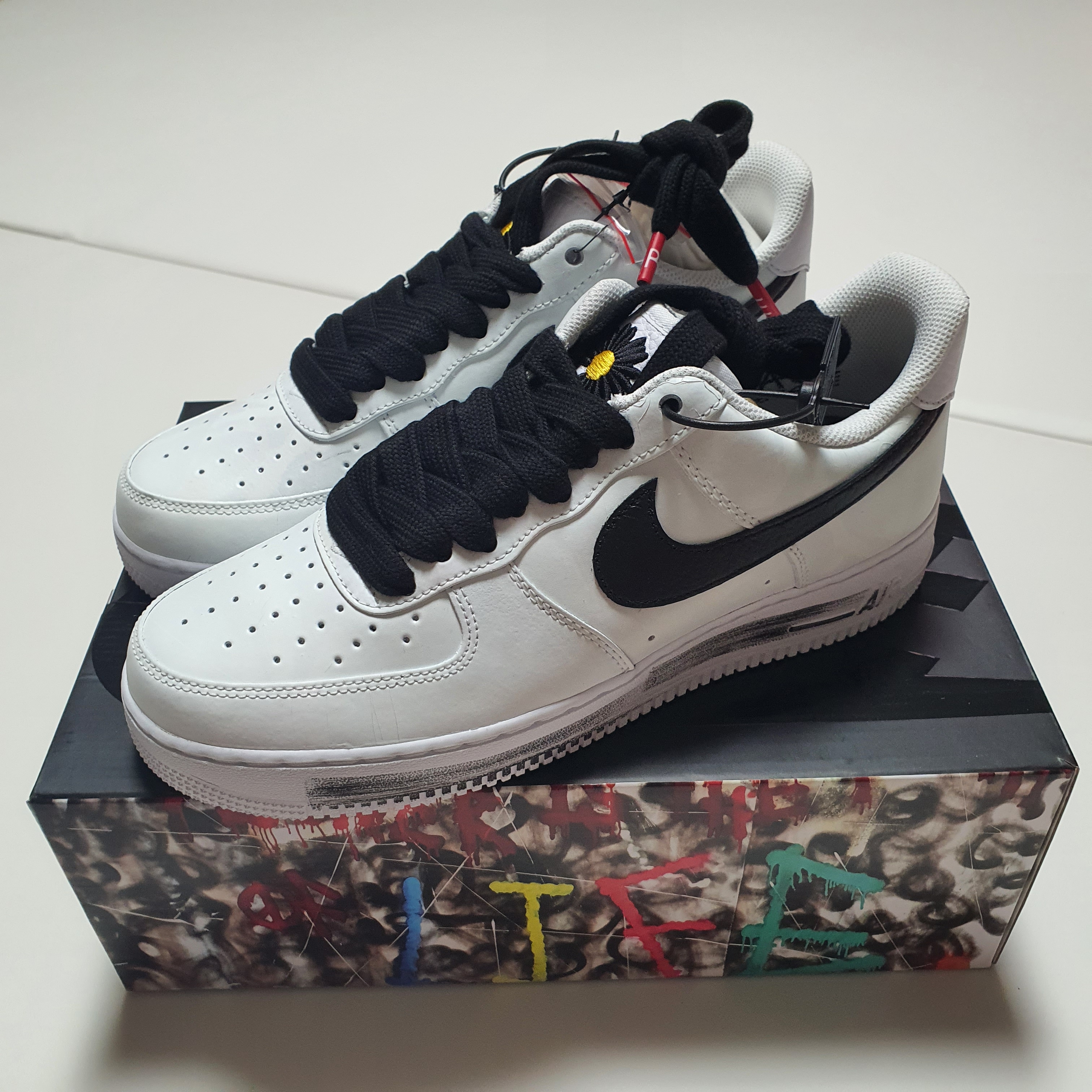 Nike x Peaceminusone Air Force 1 Low Para-Noise 2.0 착용 스타일
