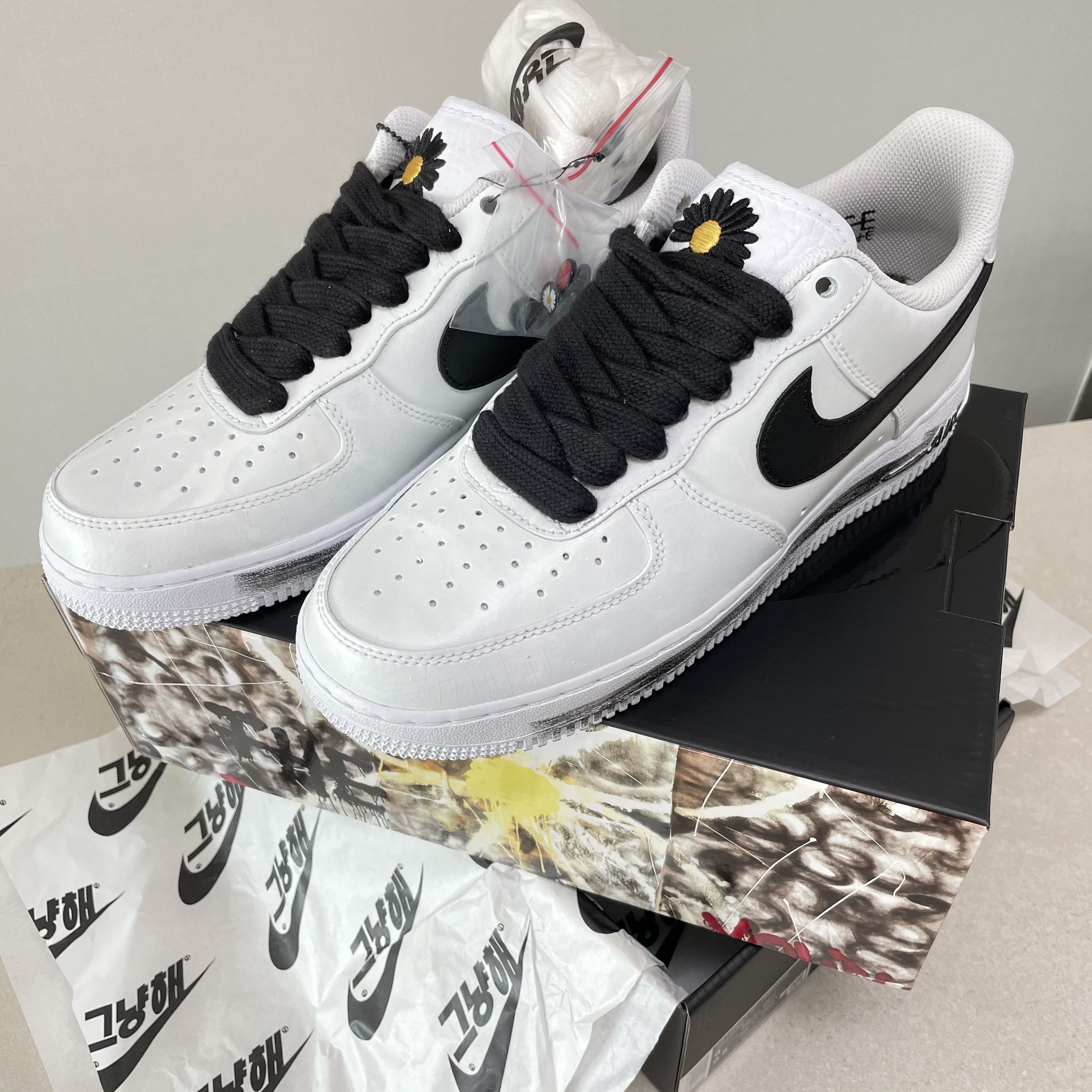 Nike x Peaceminusone Air Force 1 Low Para-Noise 2.0 착용 스타일