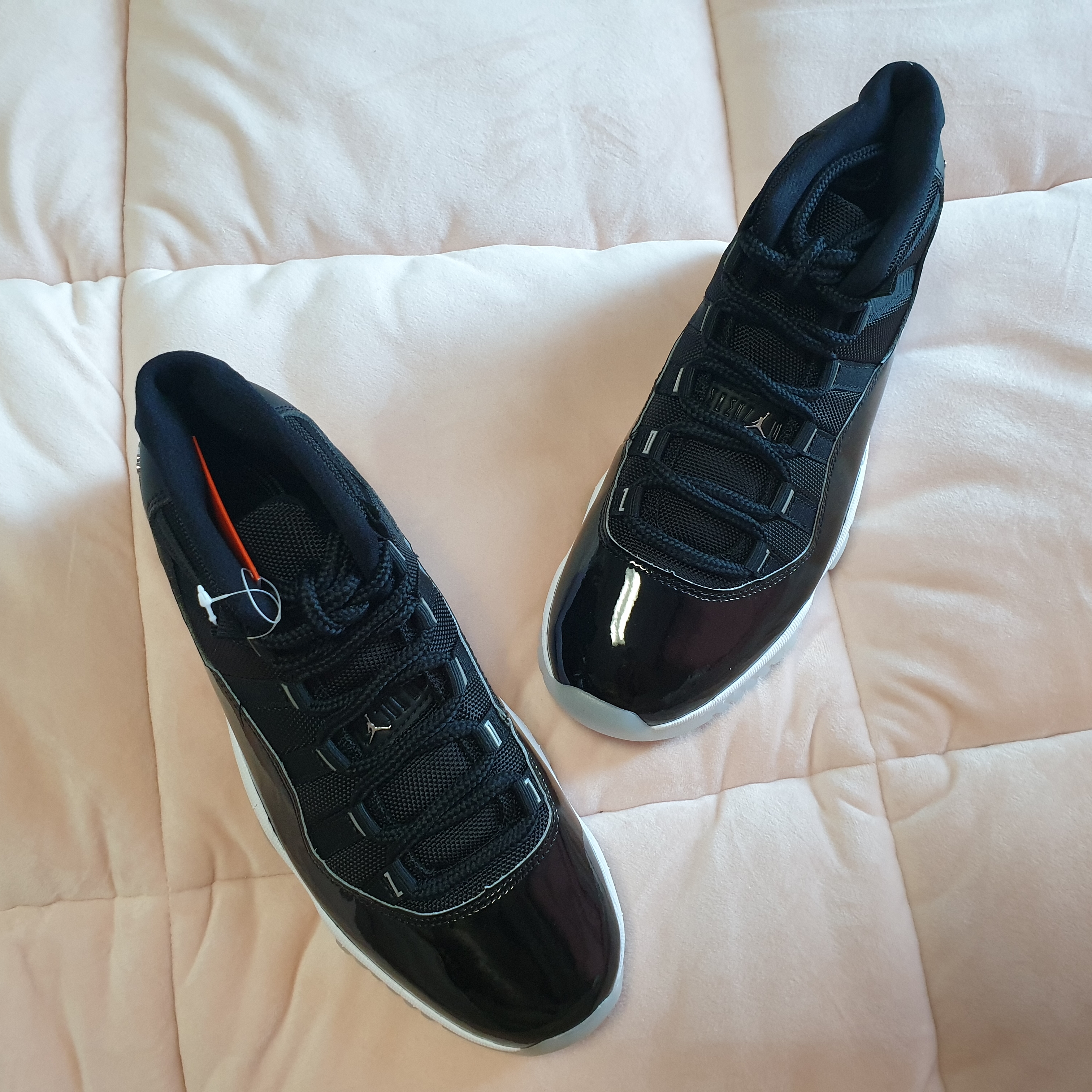 Jordan 11 Retro Jubilee 착용 스타일 - 4