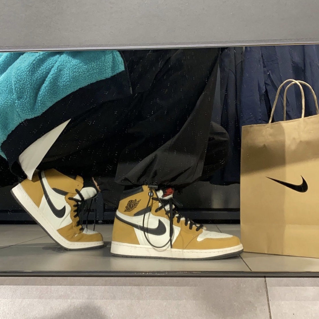 Jordan 1 Retro High Rookie of the Year 착용 스타일