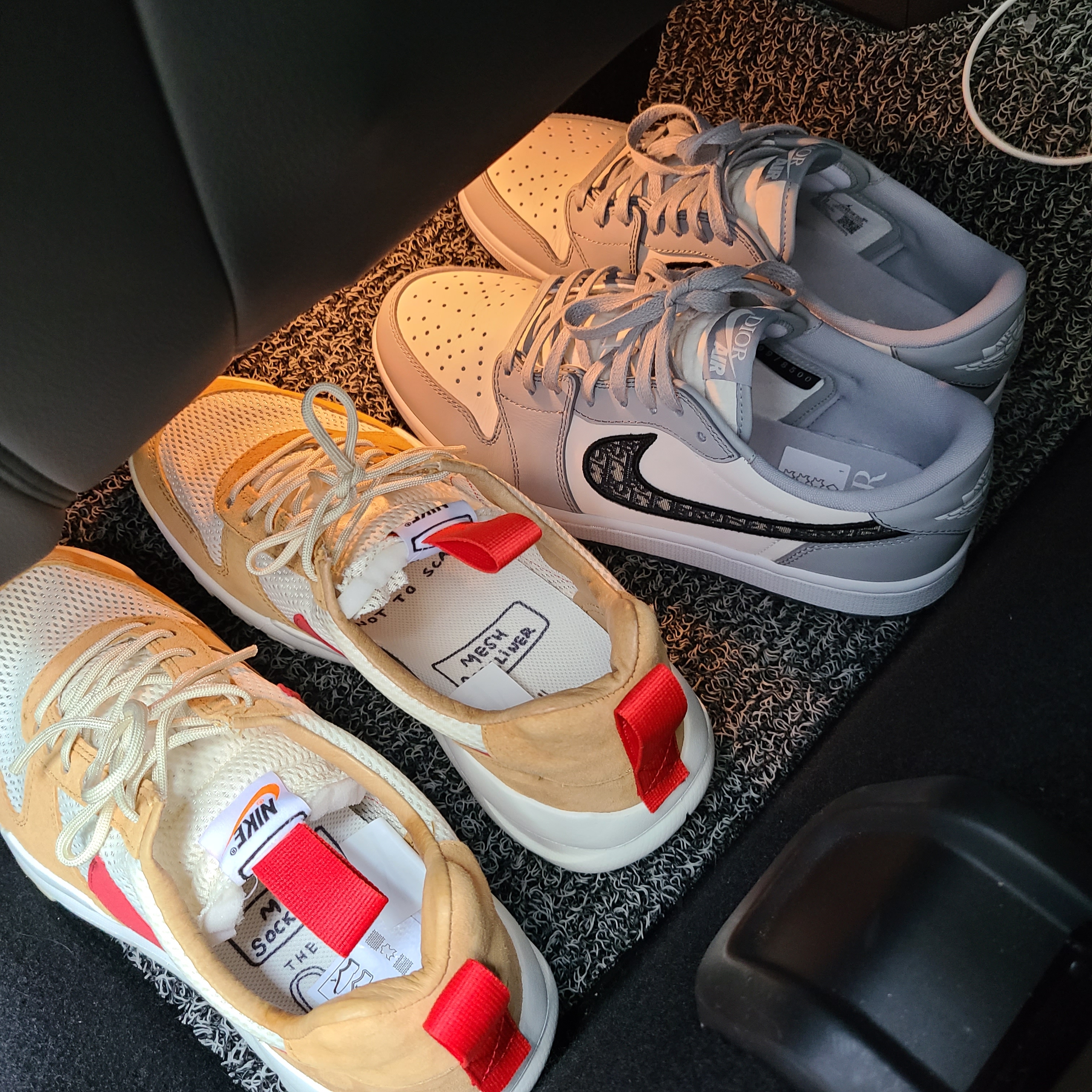 Nike x Tom Sachs Mars Yard Shoe 2.0 Space Camp, Jordan 1 x Dior Low OG 착용 스타일