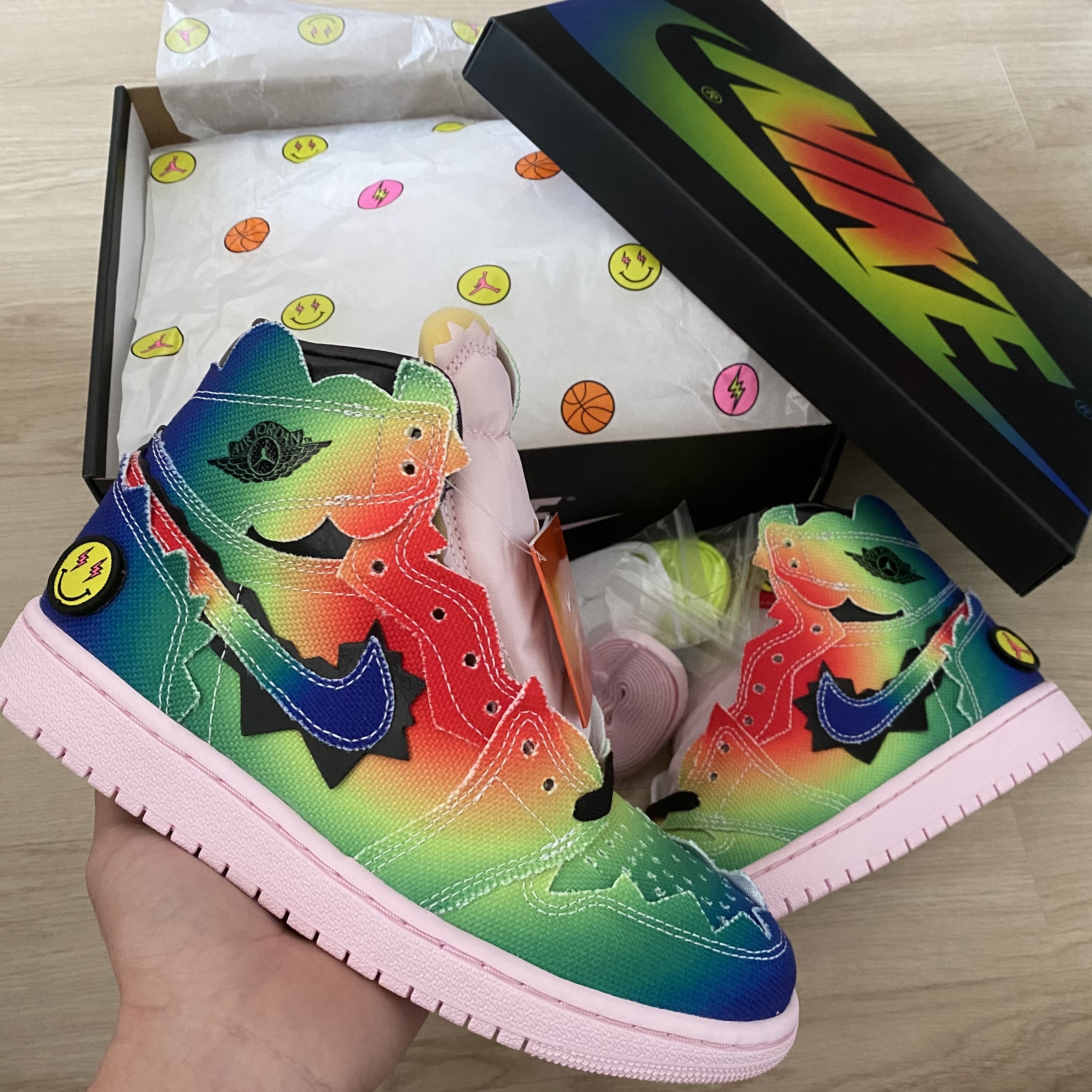 Jordan 1 x J Balvin Retro High OG 착용 스타일