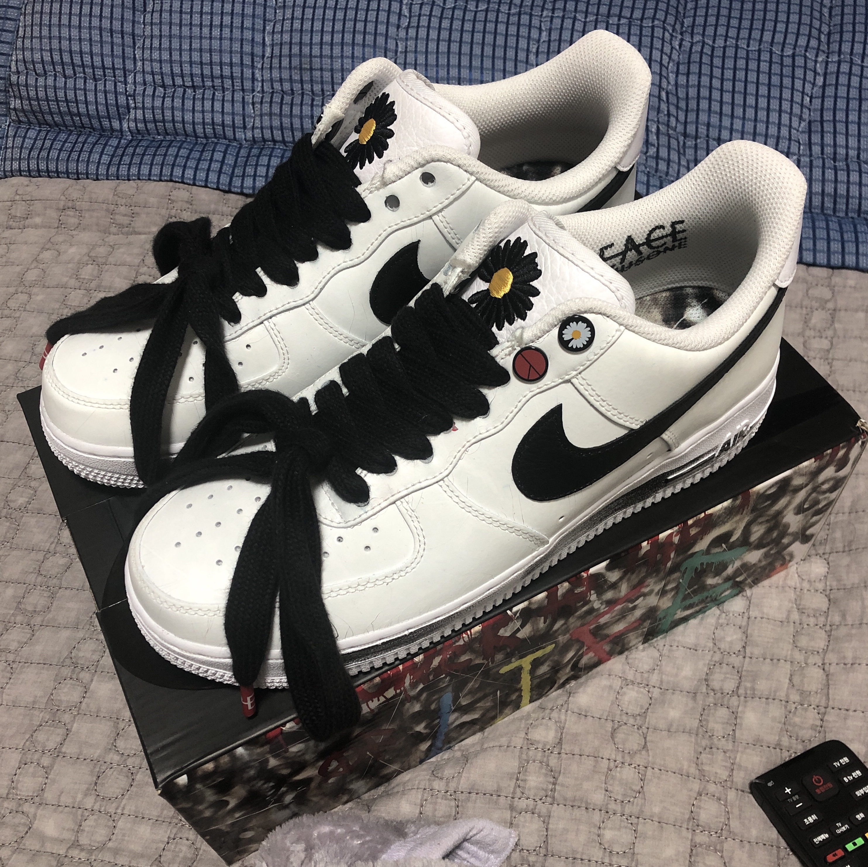 Nike x Peaceminusone Air Force 1 Low Para-Noise 2.0 착용 스타일 - 2