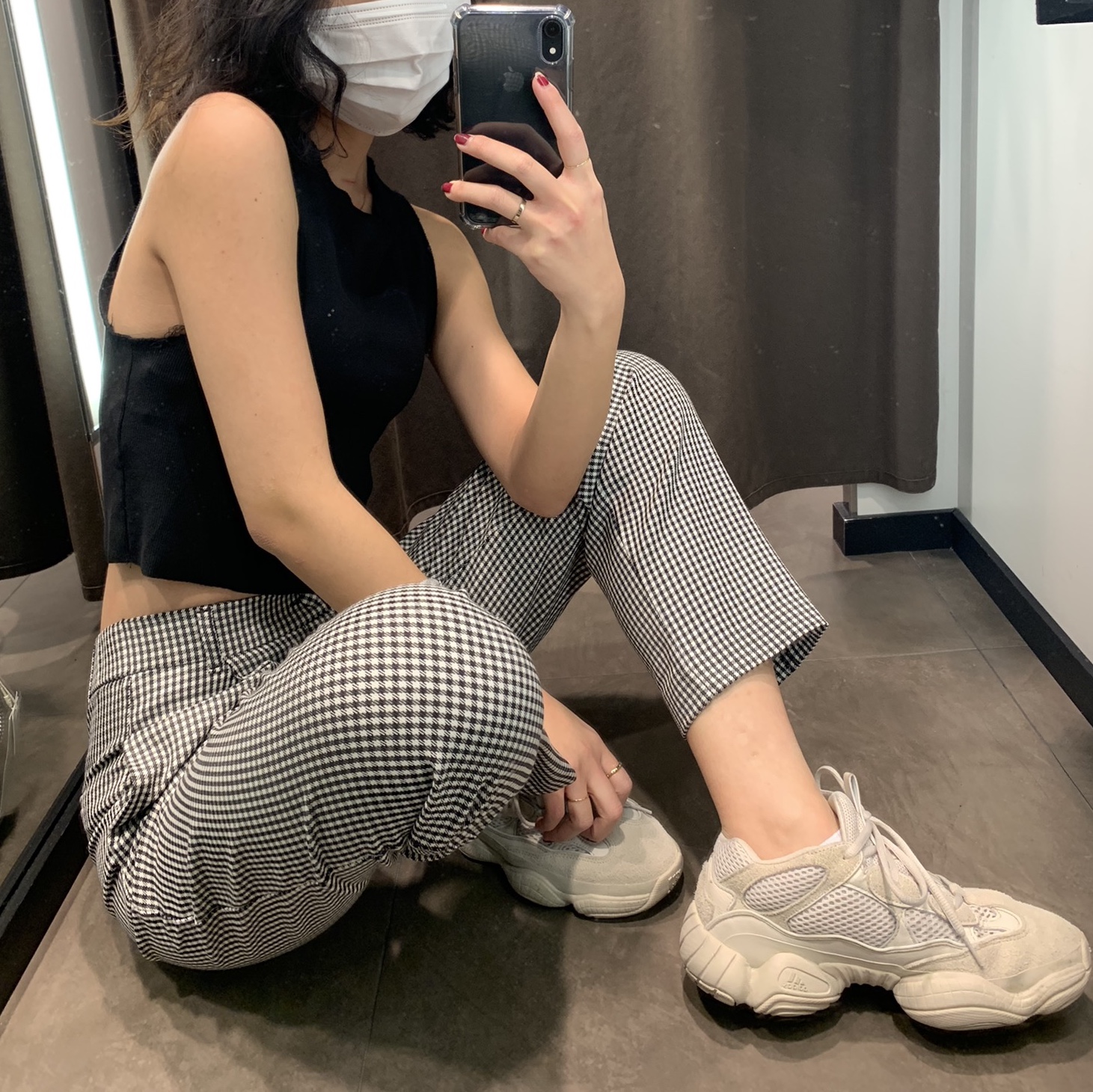 Adidas Yeezy 500 Blush 2018 착용 스타일