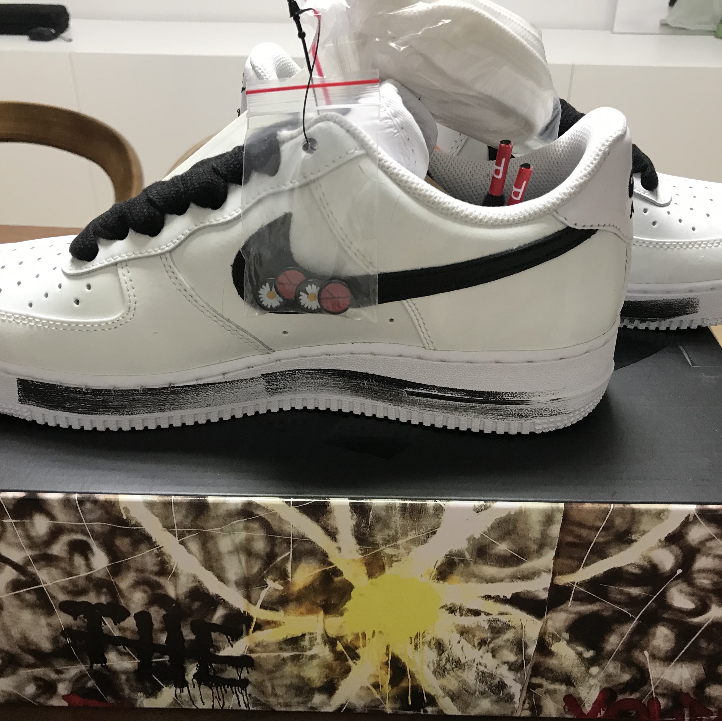 Nike x Peaceminusone Air Force 1 Low Para-Noise 2.0 착용 스타일 - 4